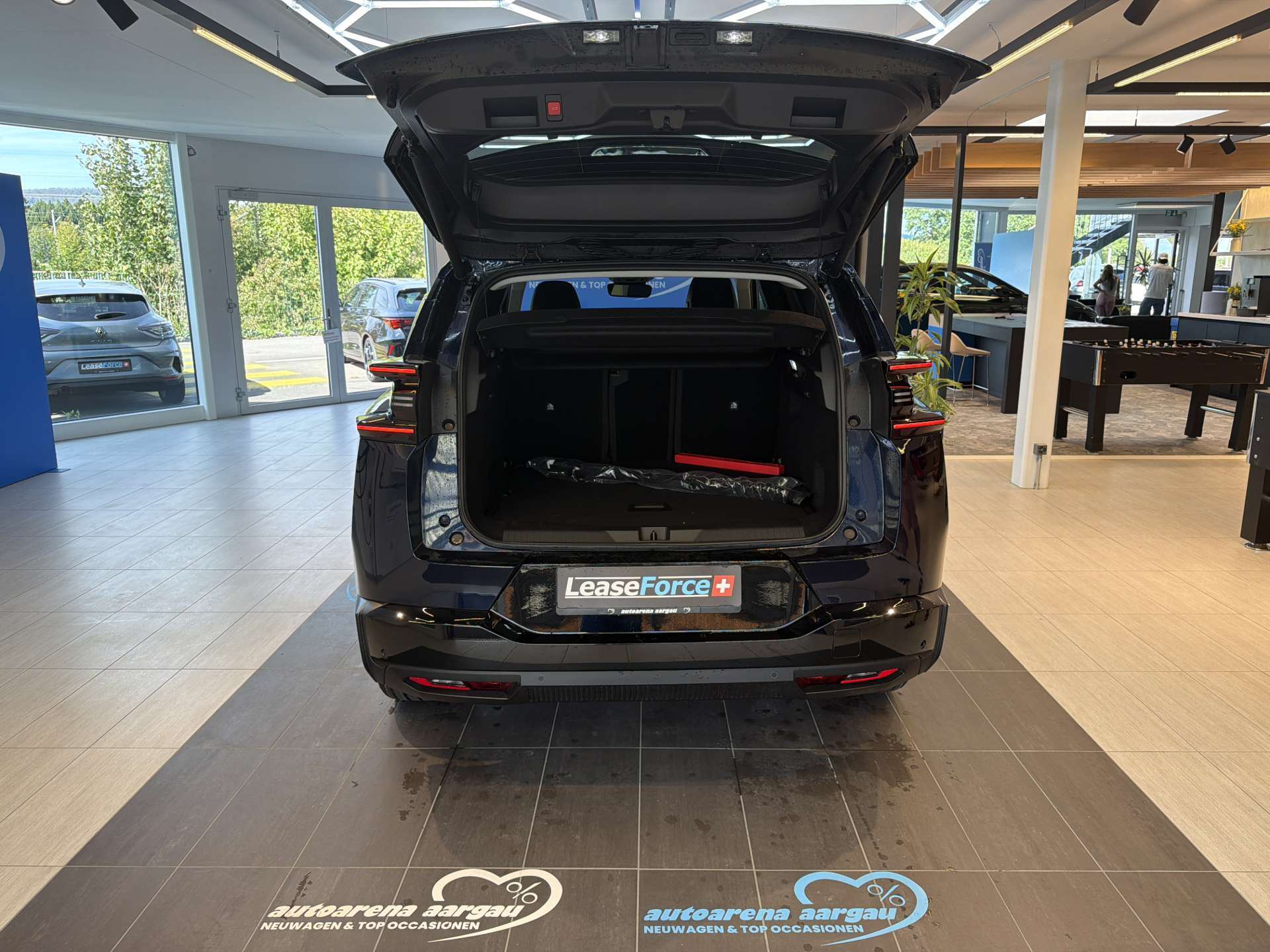 CITROEN C5 Aircross 1.2 HEV Max NEUES MODELL Automat-image-7