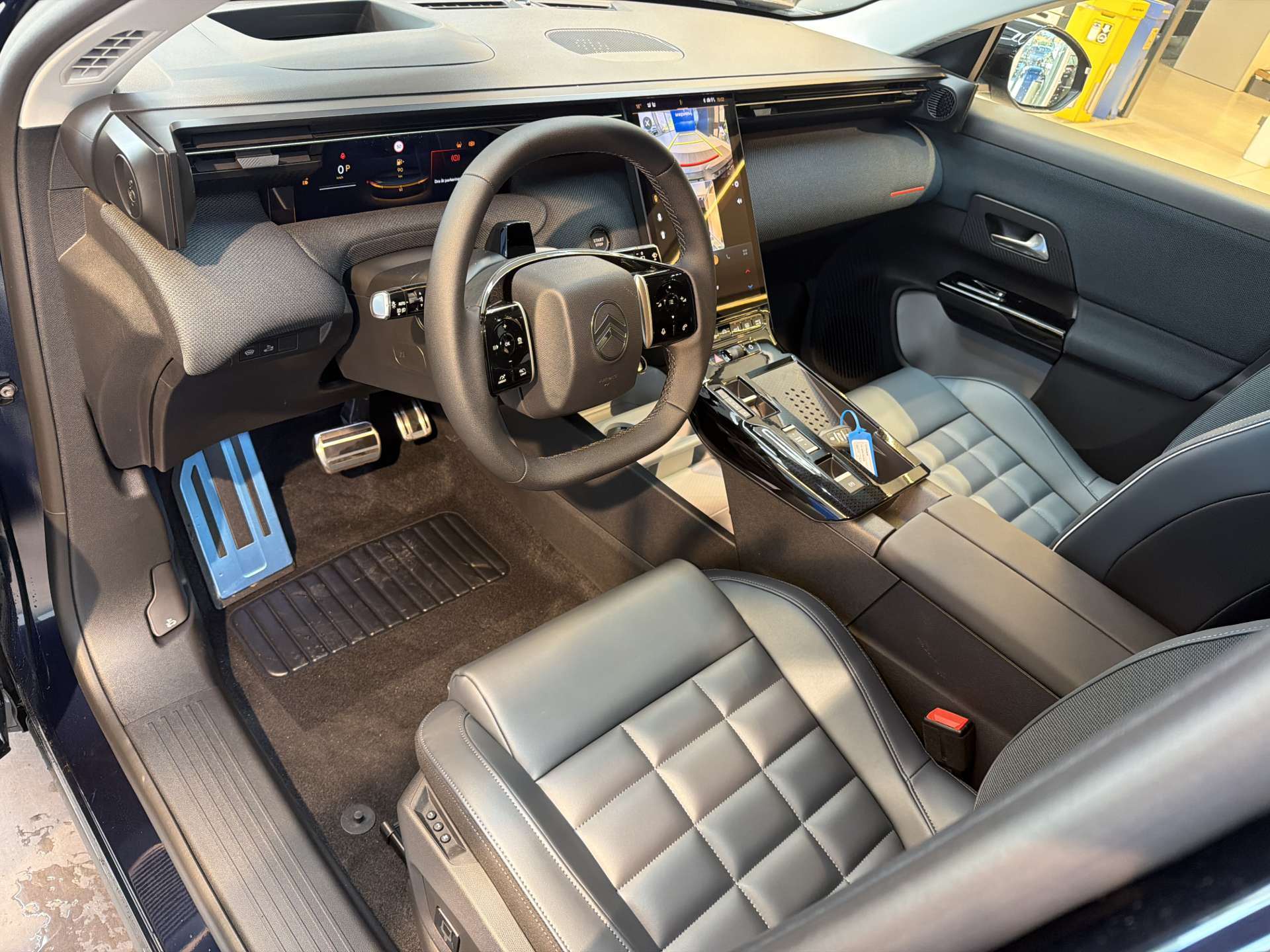 CITROEN C5 Aircross 1.2 HEV Max NEUES MODELL Automat-image-5