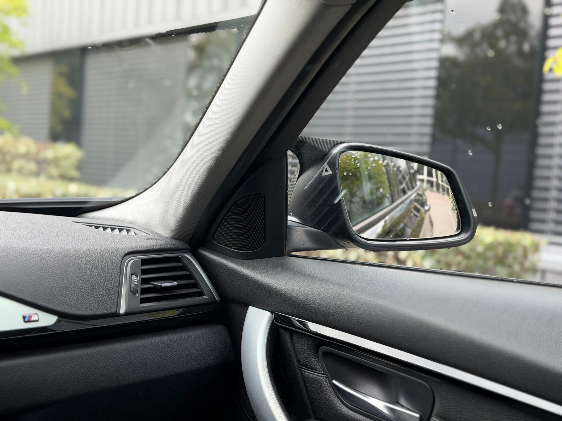 BMW 320d xDrive Touring Edition Sport Line Steptronic-image-9