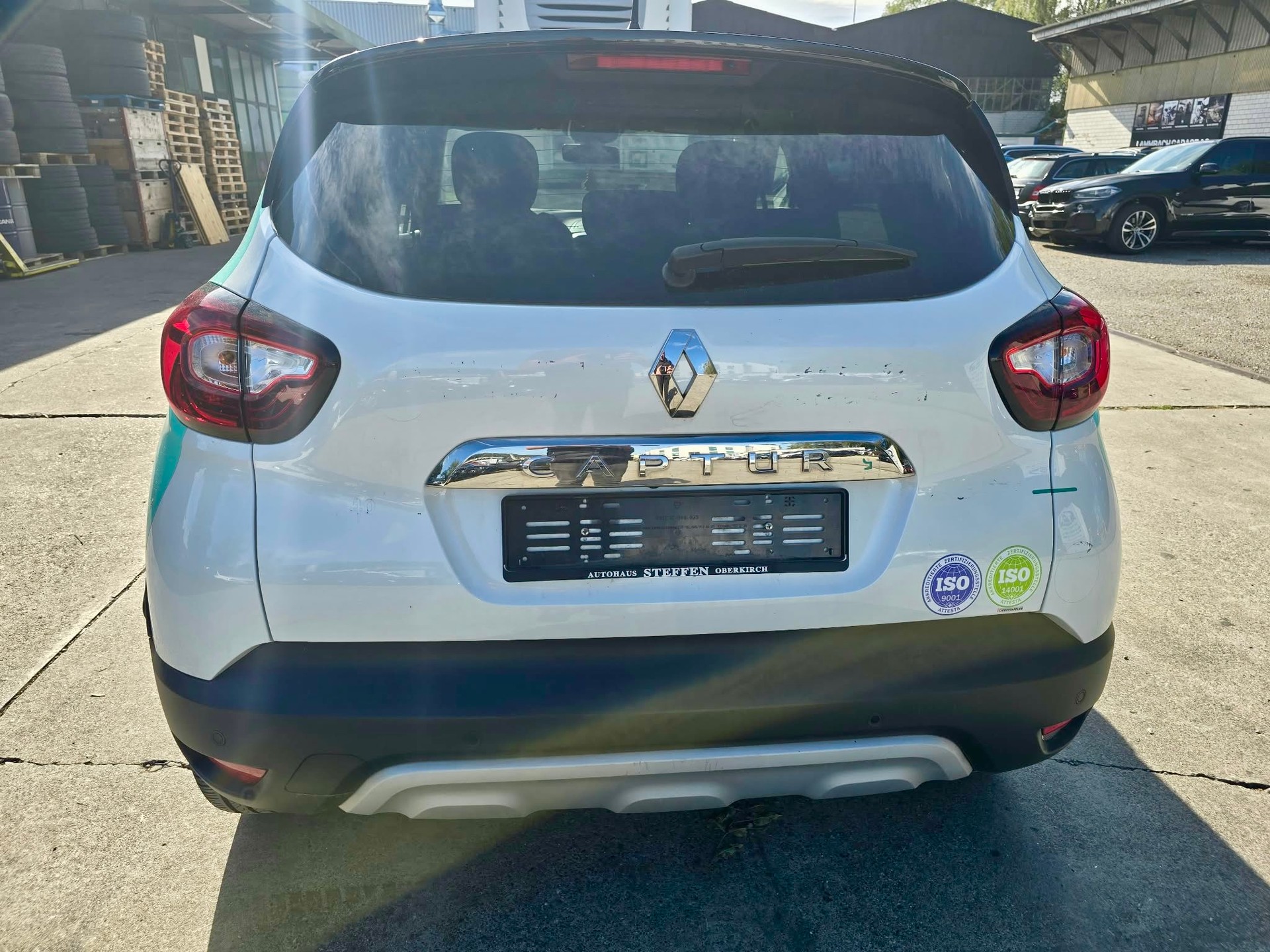 RENAULT Captur 1.3 T 16V Intens EDC-image-7