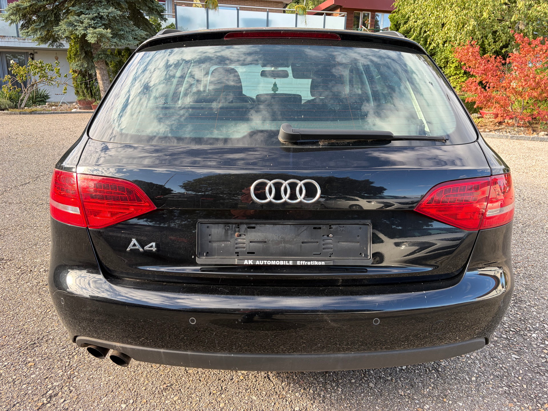 AUDI A4 Avant 1.8 TFSI quattro-image-4