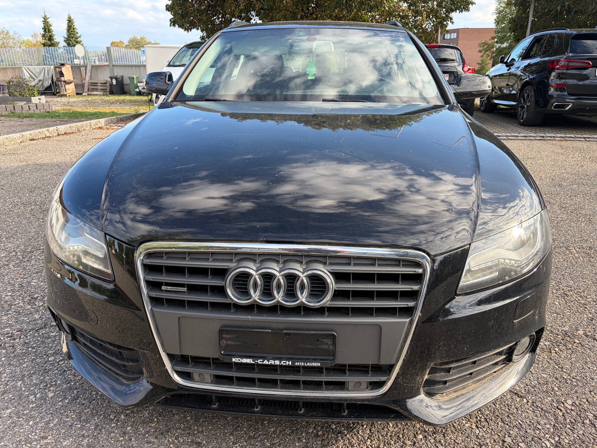 AUDI A4 Avant 1.8 TFSI quattro-image-1