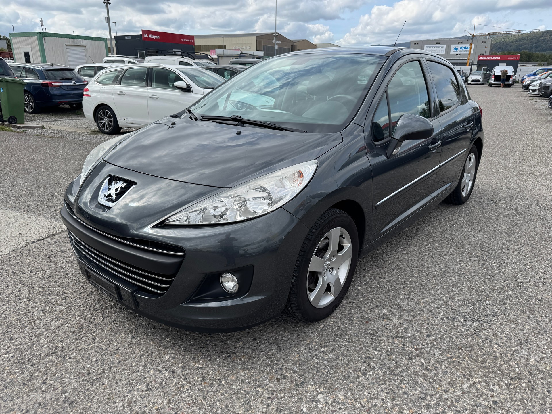 PEUGEOT 207 1.6 16V Sport Automatic-image-1