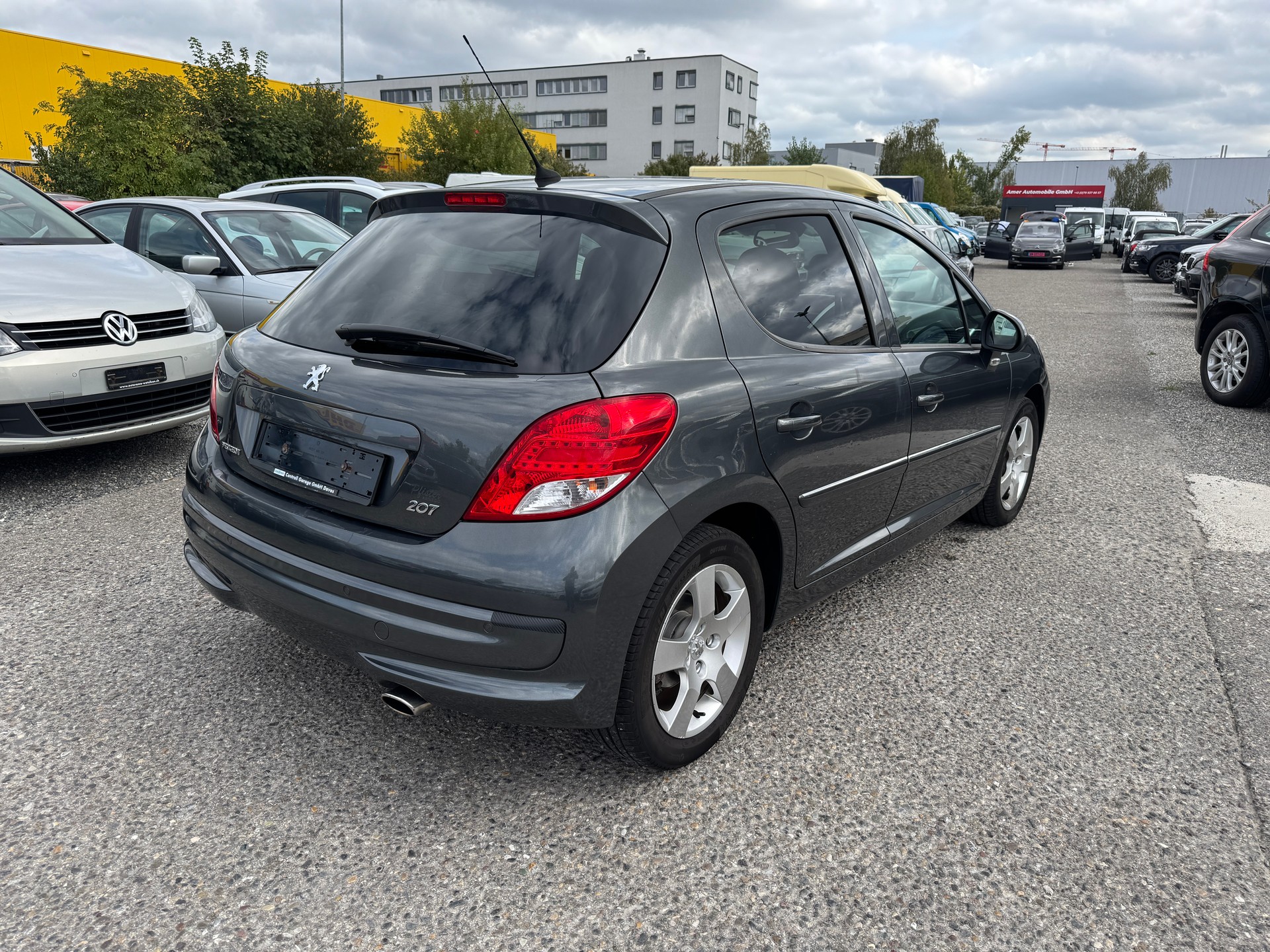 PEUGEOT 207 1.6 16V Sport Automatic-image-5