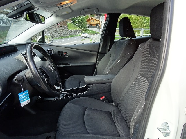 TOYOTA Prius 1.8 VVTi HSD Plug-In Premium-image-7