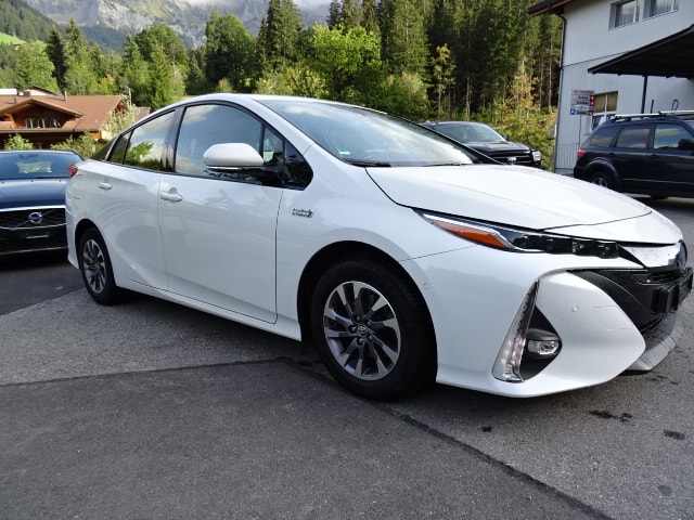 TOYOTA Prius 1.8 VVTi HSD Plug-In Premium-image-4