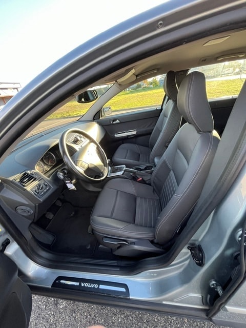 VOLVO 2.0 D Momentum-image-6
