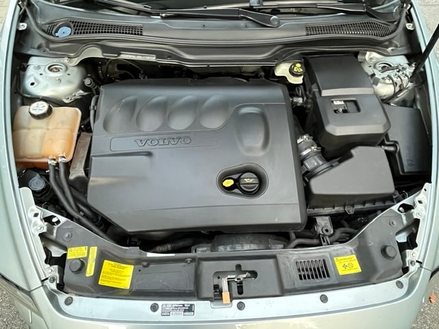 VOLVO 2.0 D Momentum-image-13