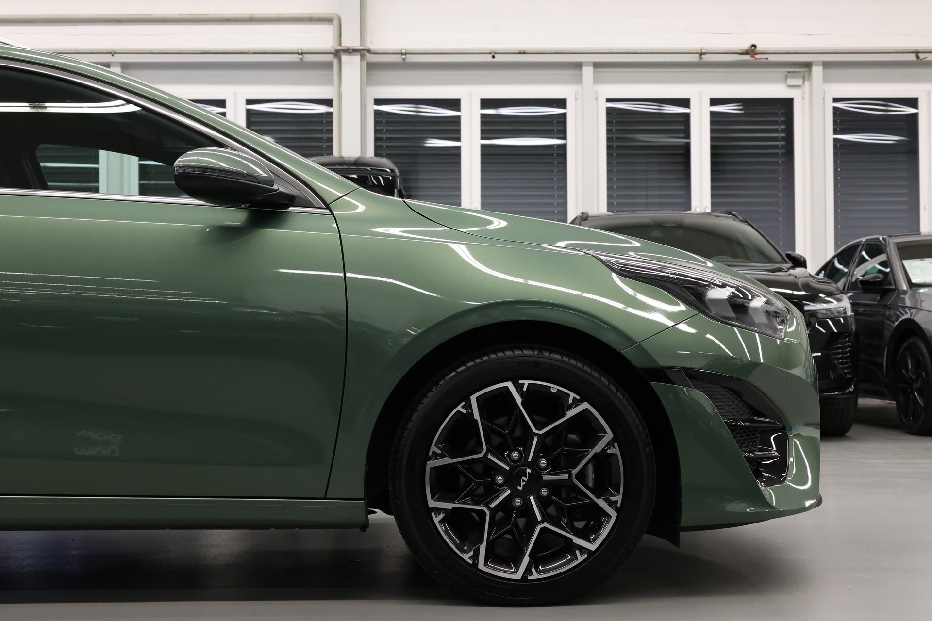 KIA Ceed SW 1.5 T-GDi GT-Line-image-13