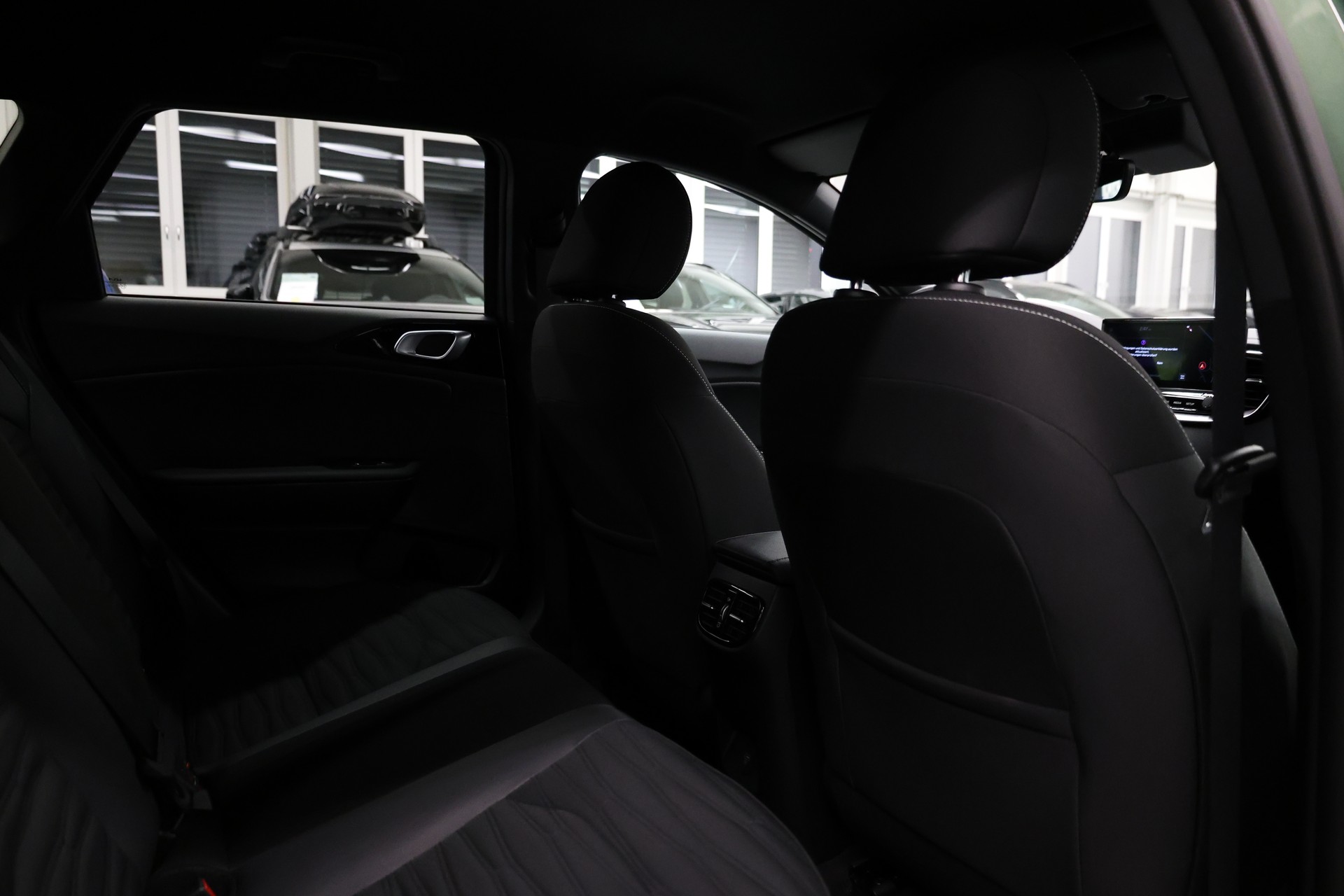 KIA Ceed SW 1.5 T-GDi GT-Line-image-31