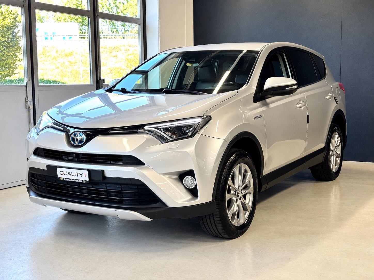 TOYOTA RAV-4 2.5 HSD Trend e-CVT-image-1