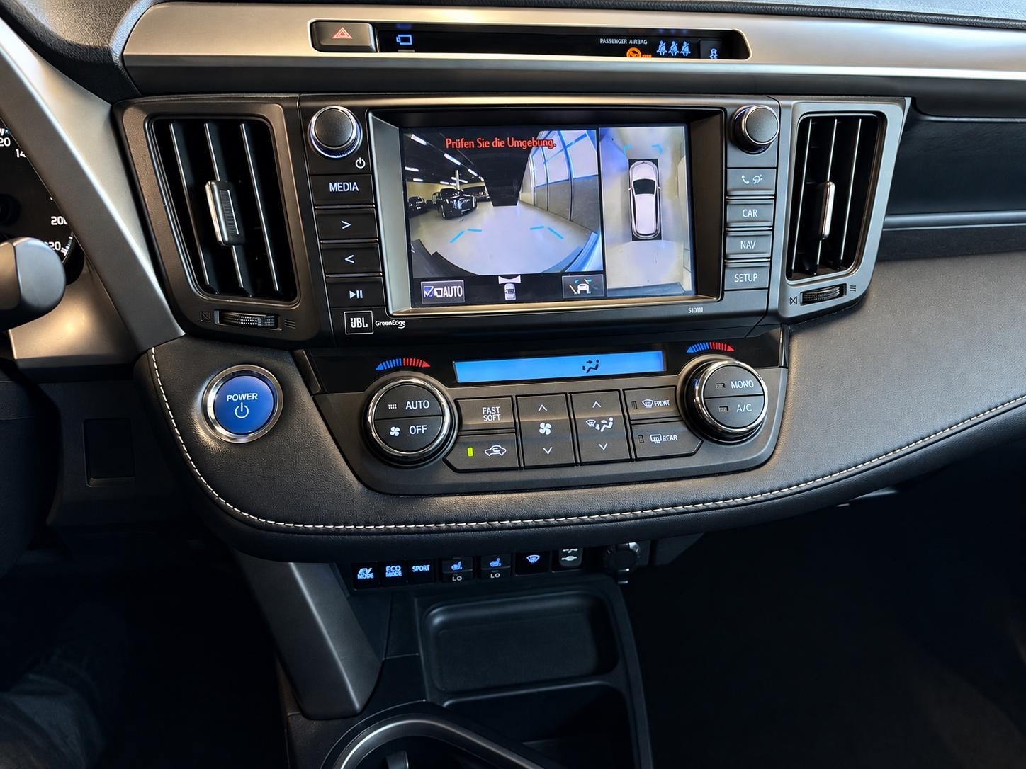 TOYOTA RAV-4 2.5 HSD Trend e-CVT-image-12