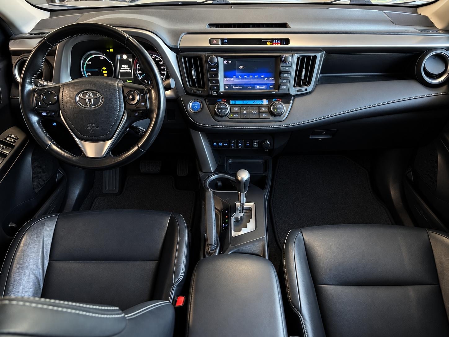 TOYOTA RAV-4 2.5 HSD Trend e-CVT-image-11