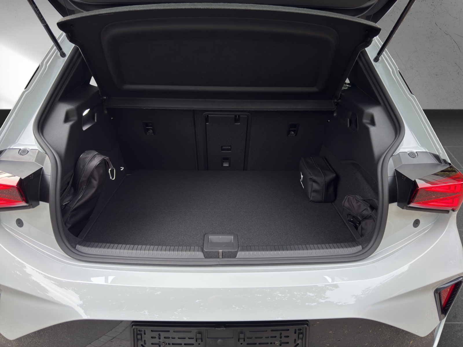 CUPRA Born 79 kWh VZ Prime-image-17