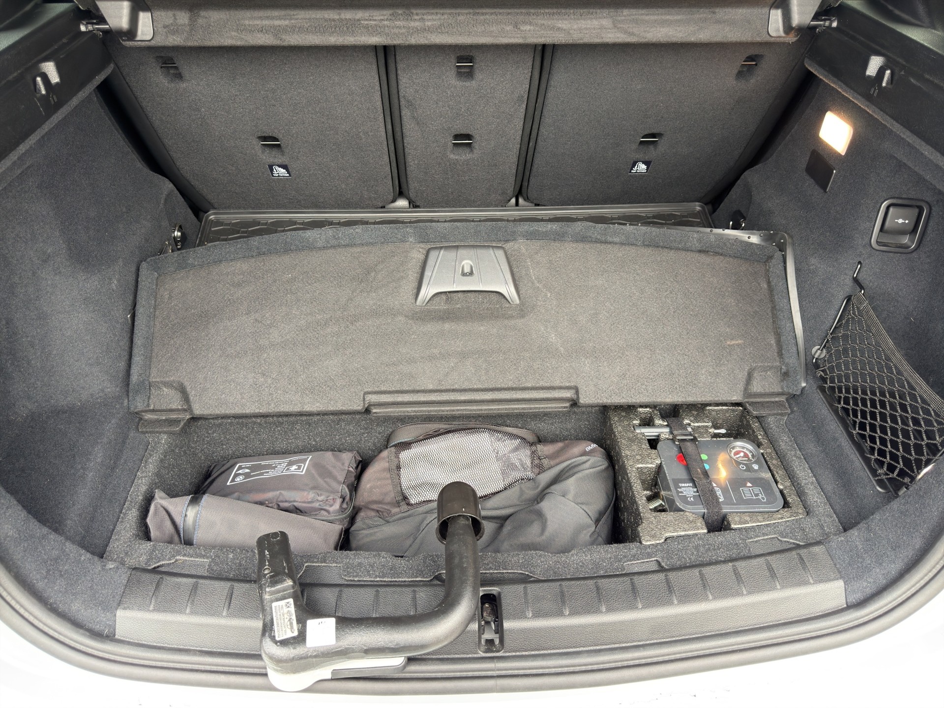 BMW 225xe iPerformance Active Tourer Steptronic Luxury Line-image-13
