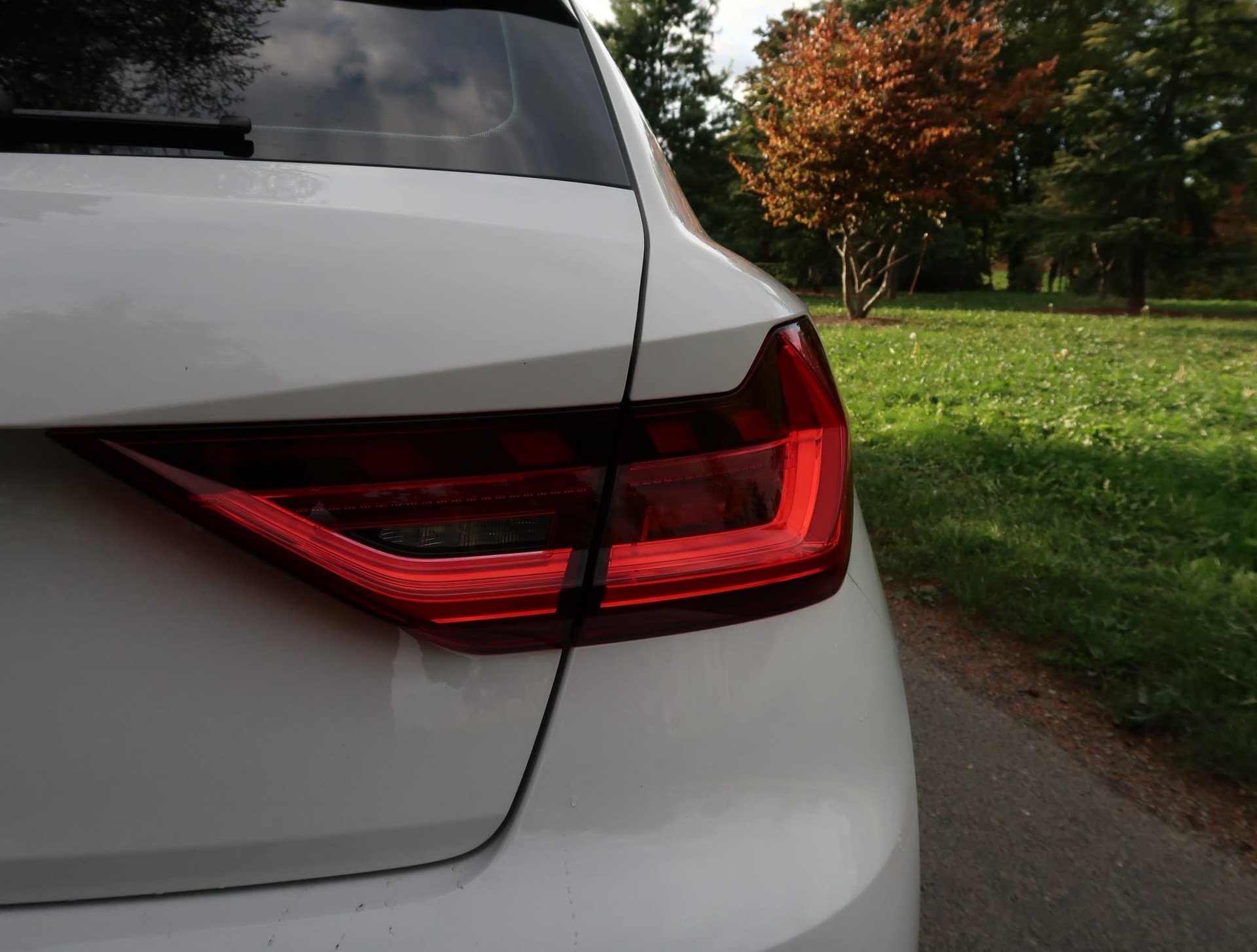 AUDI A1 Sportback 1.0 30 TFSI Attraction S-Tronic-image-8
