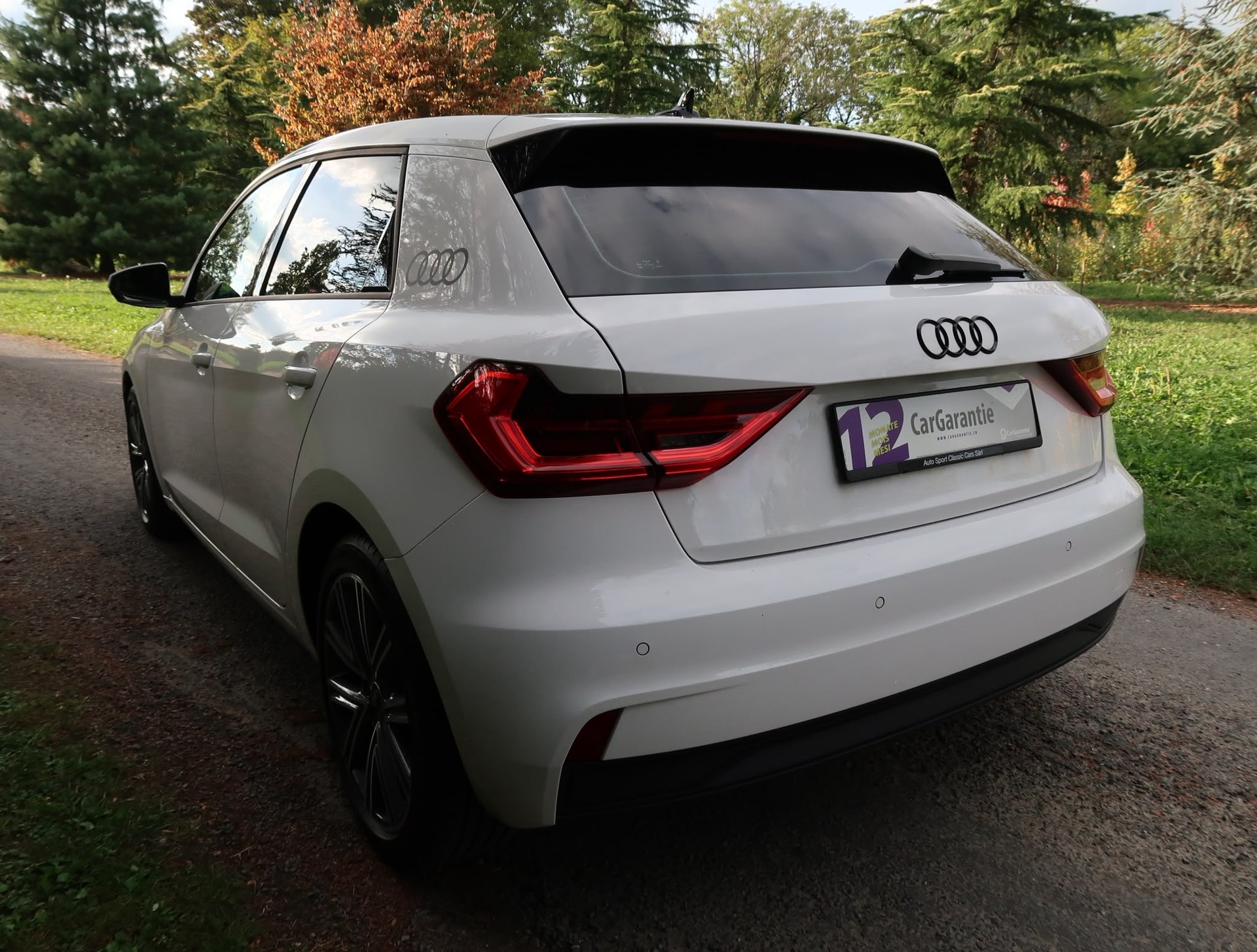 AUDI A1 Sportback 1.0 30 TFSI Attraction S-Tronic-image-6