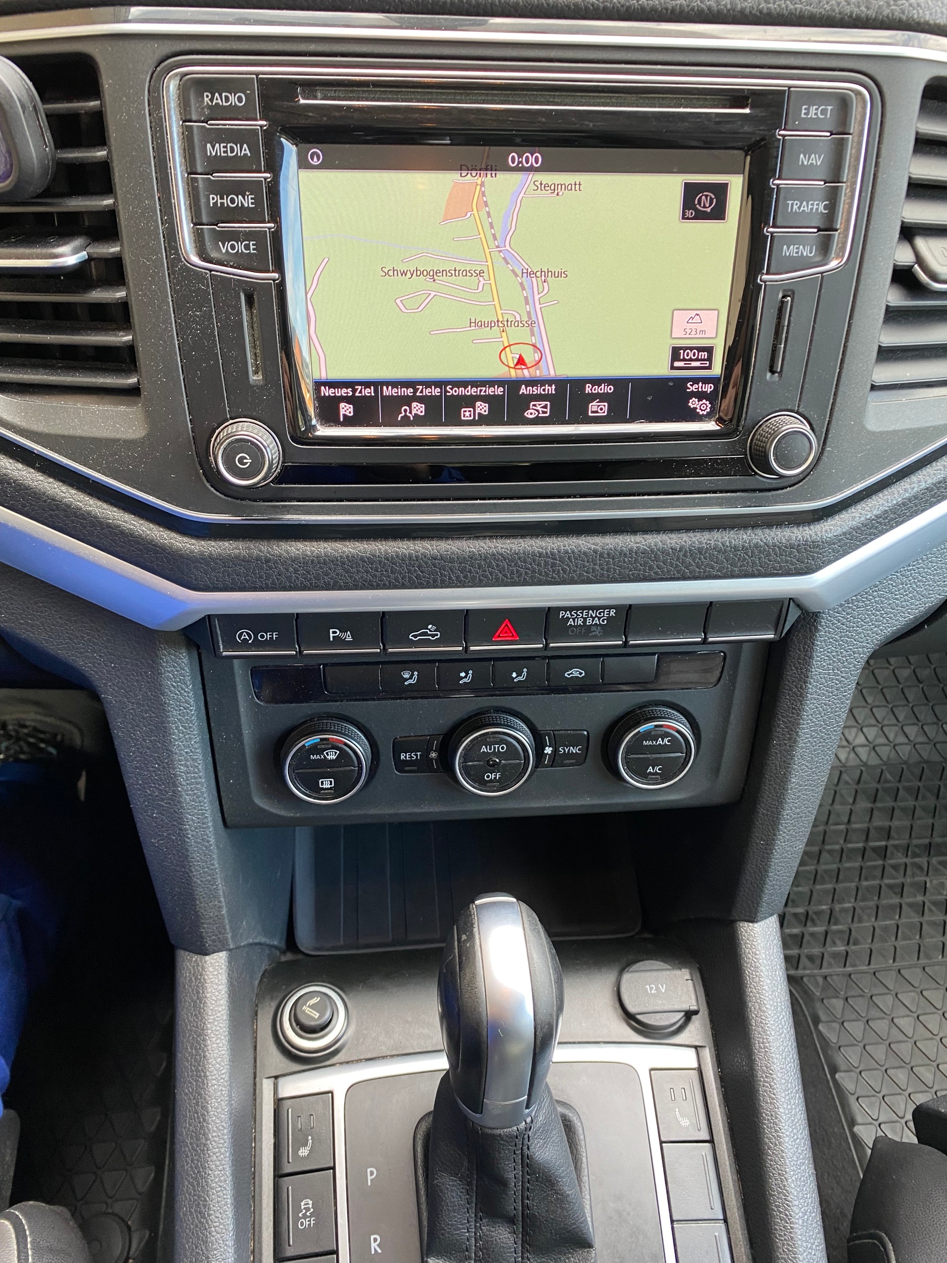 VW Amarok 3.0TDI Highline 4Motion Automatic-image-4
