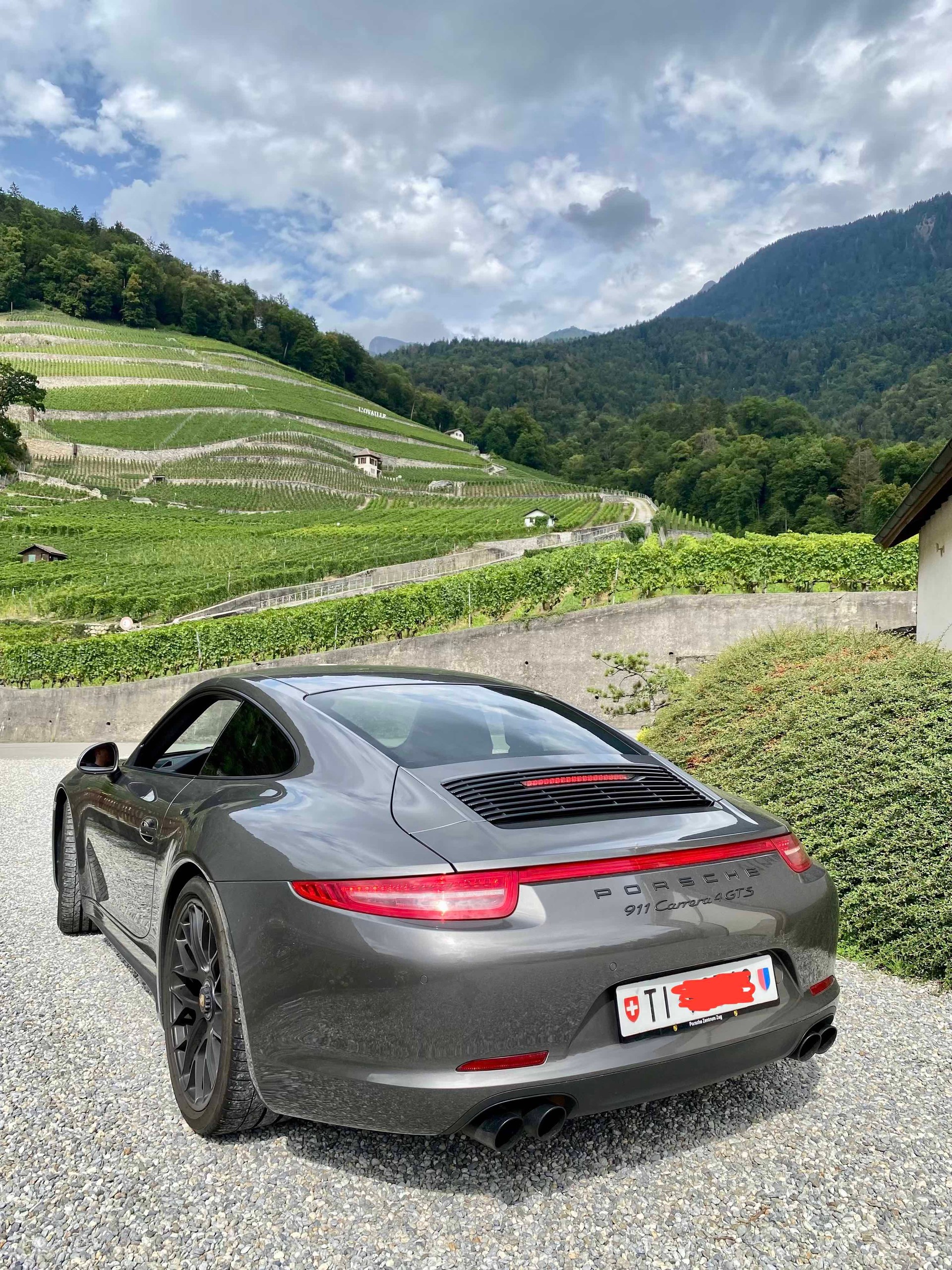 PORSCHE 3.8 Carrera 4 GTS PDK-image-3