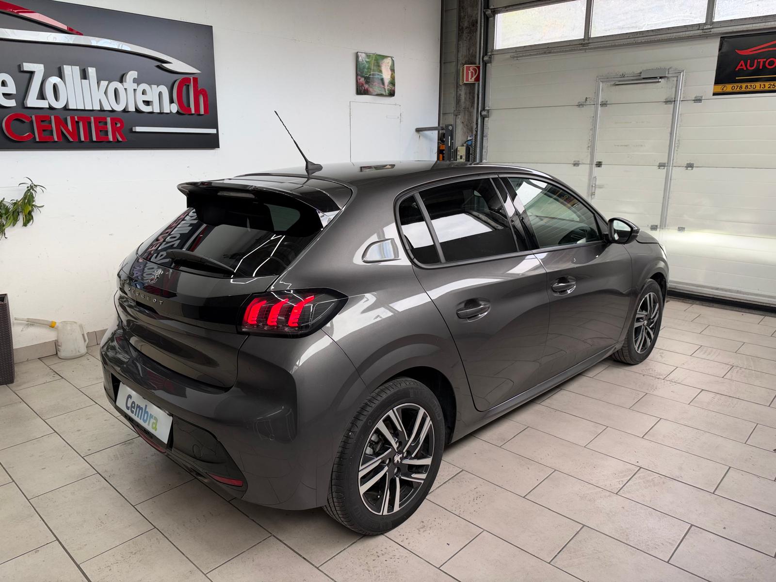 PEUGEOT 208 1.2 PureTech Active Pack EAT8-image-3
