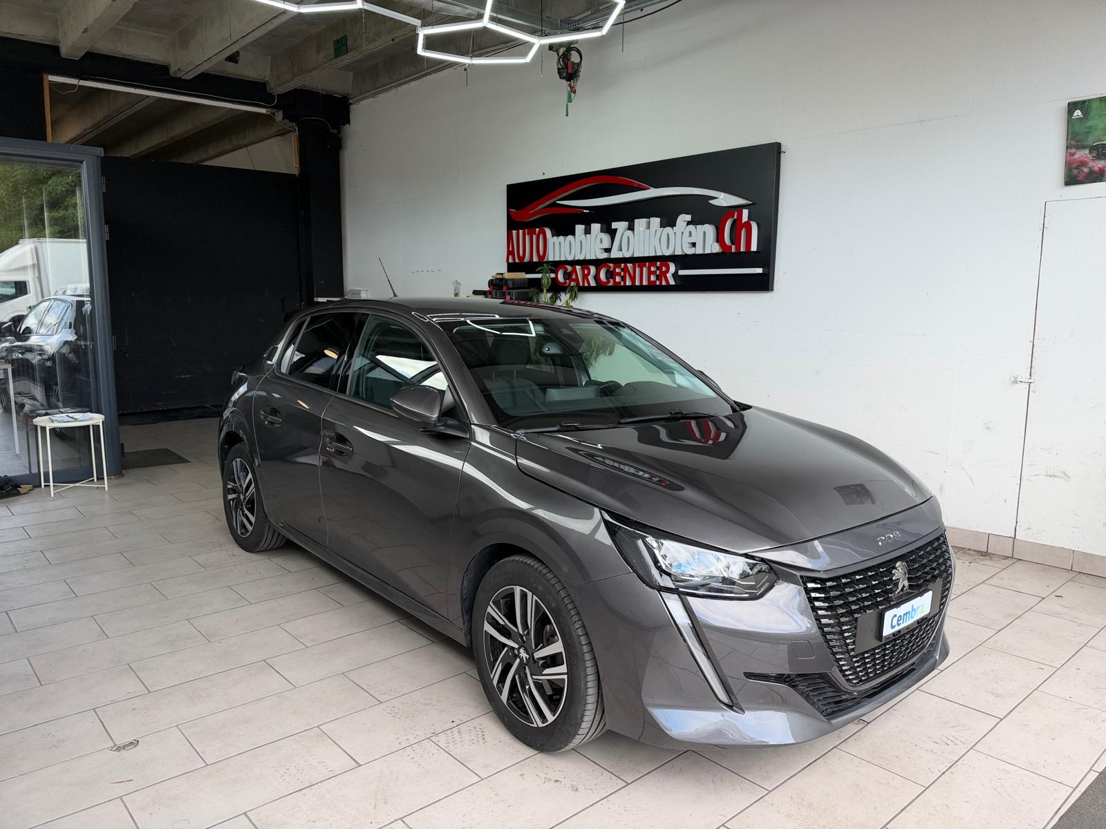 PEUGEOT 208 1.2 PureTech Active Pack EAT8-image-0