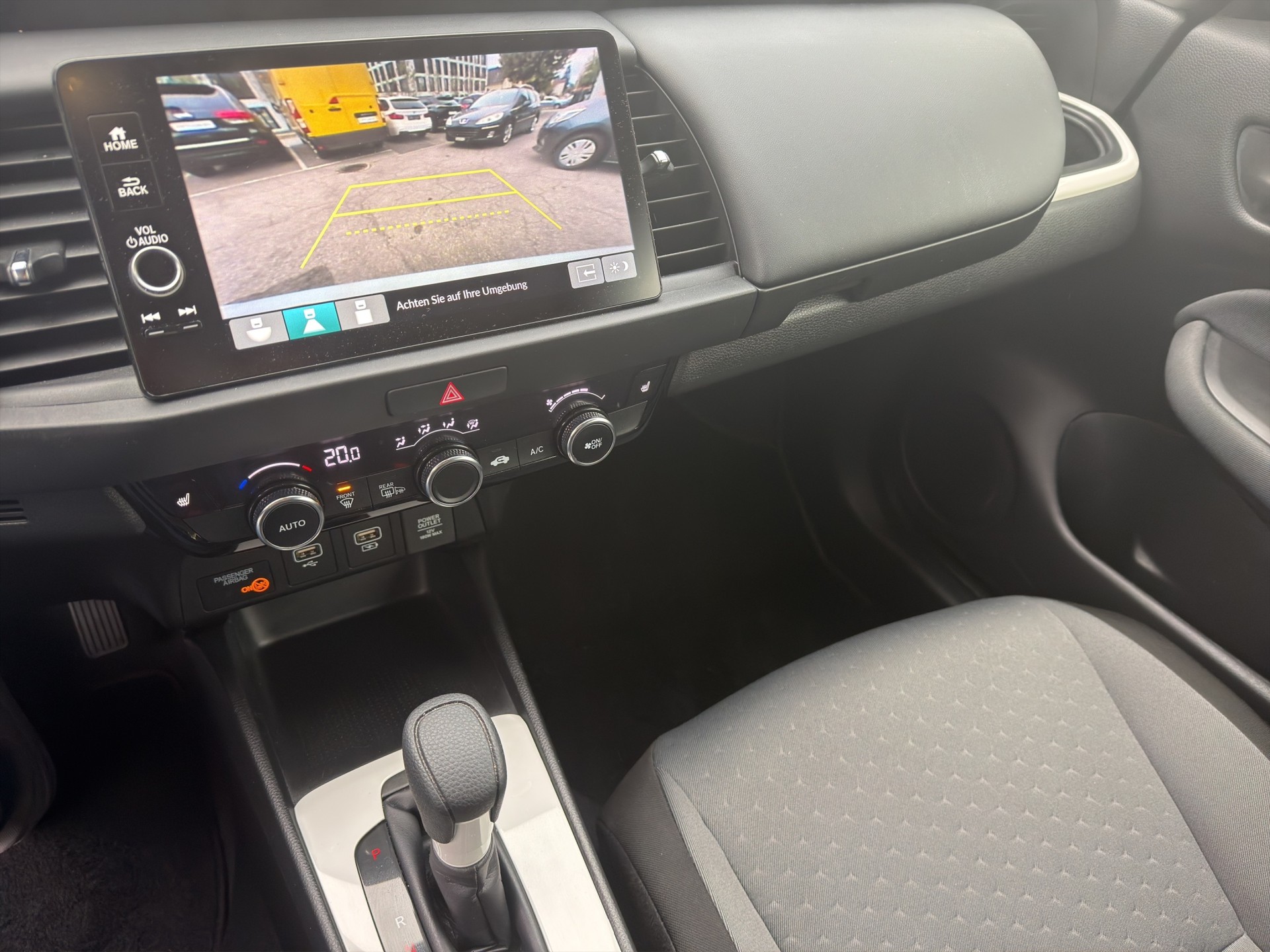 HONDA Jazz 1.5i-MMD Elegance E-CVT-image-11