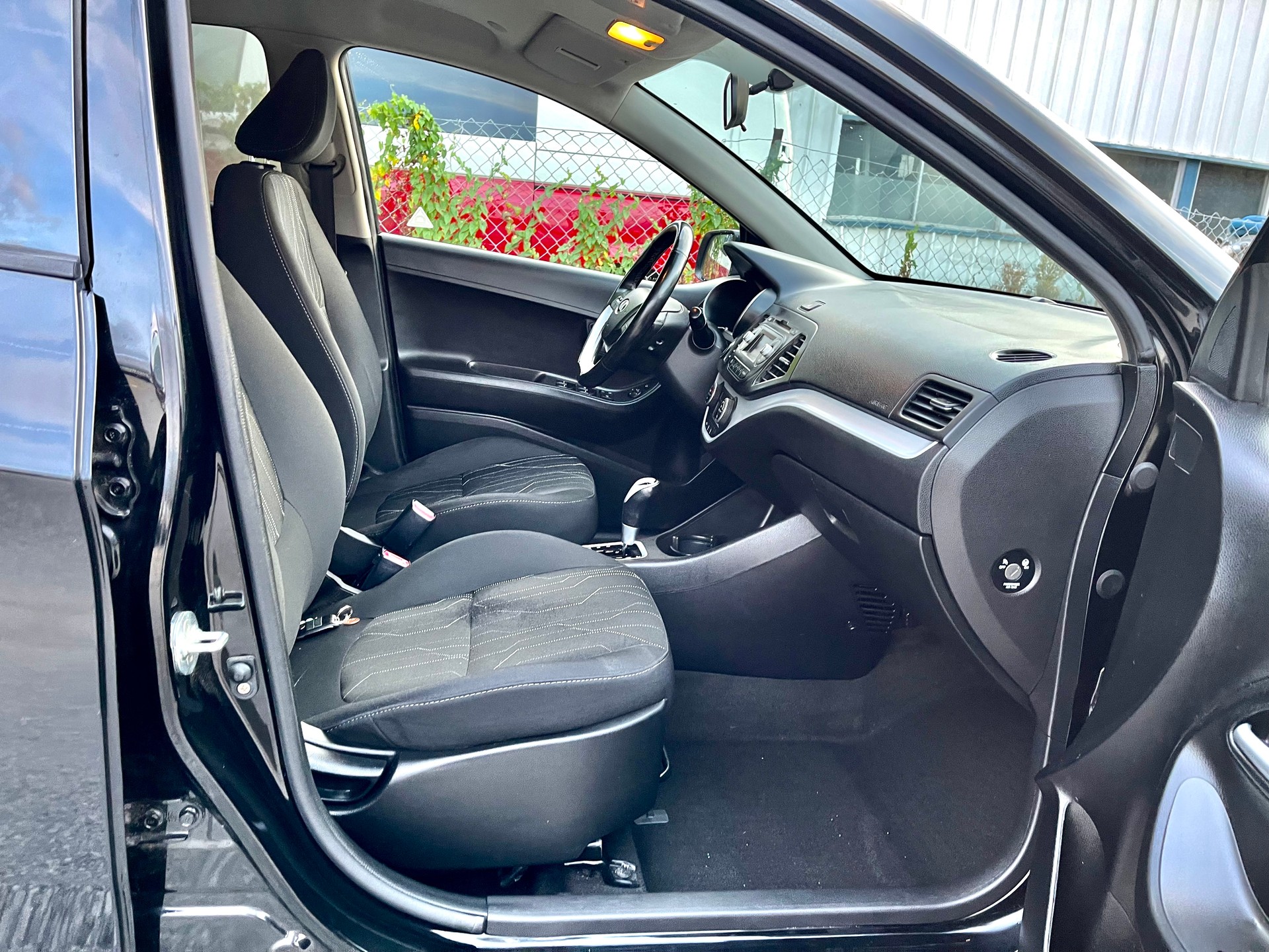 KIA Picanto 1.2 CVVT Style Automatic-image-28