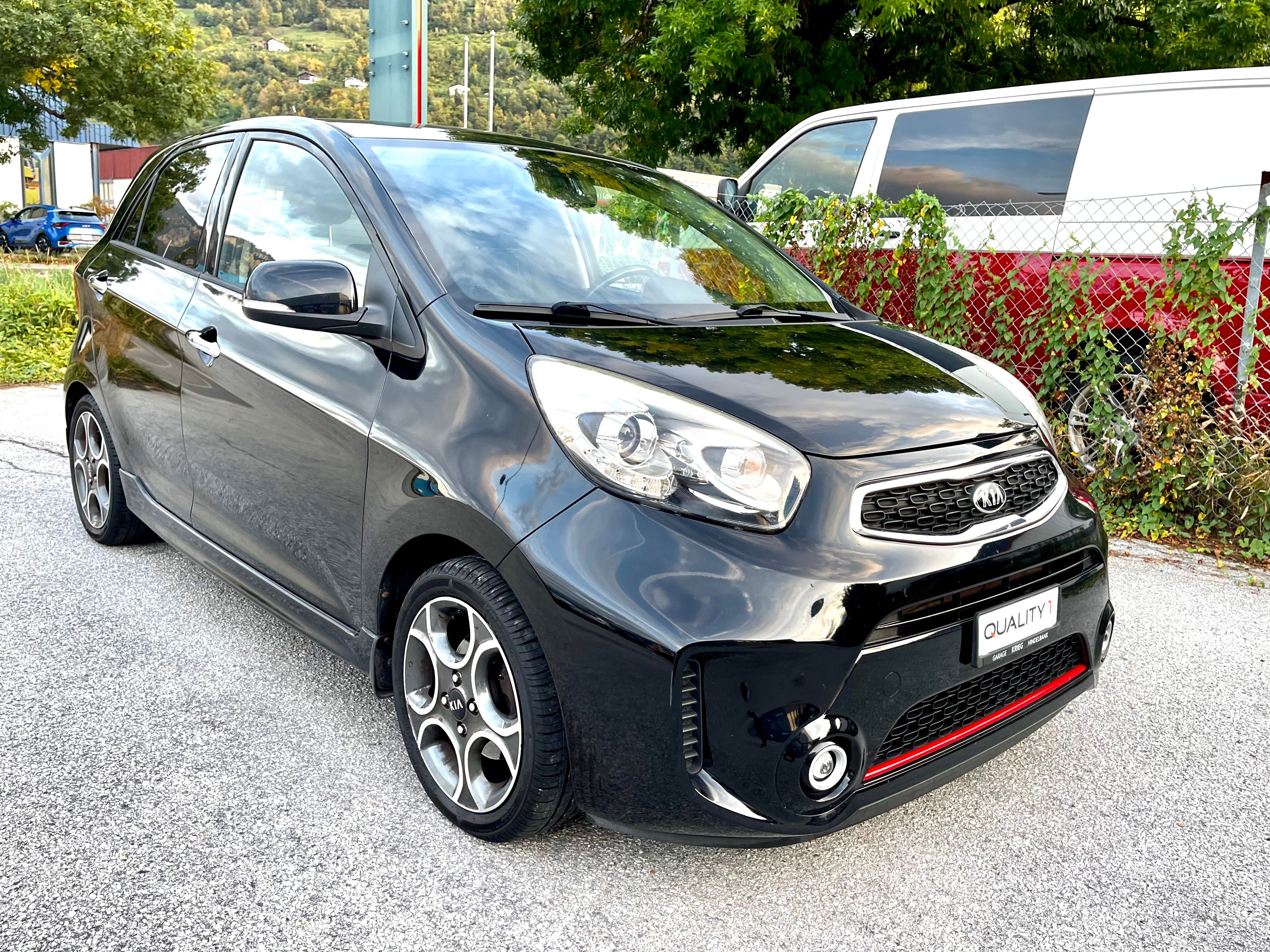 Car photo