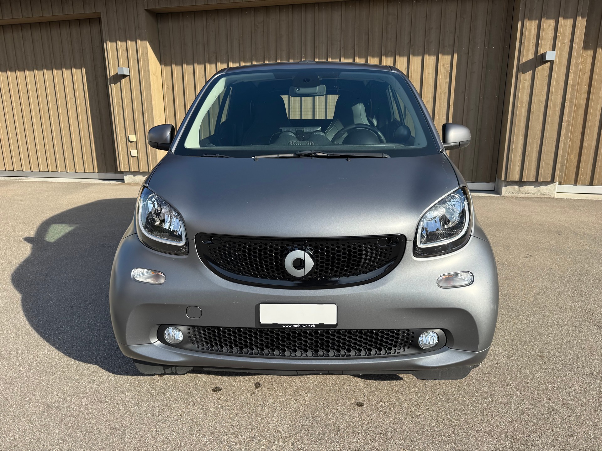SMART fortwo-image-0