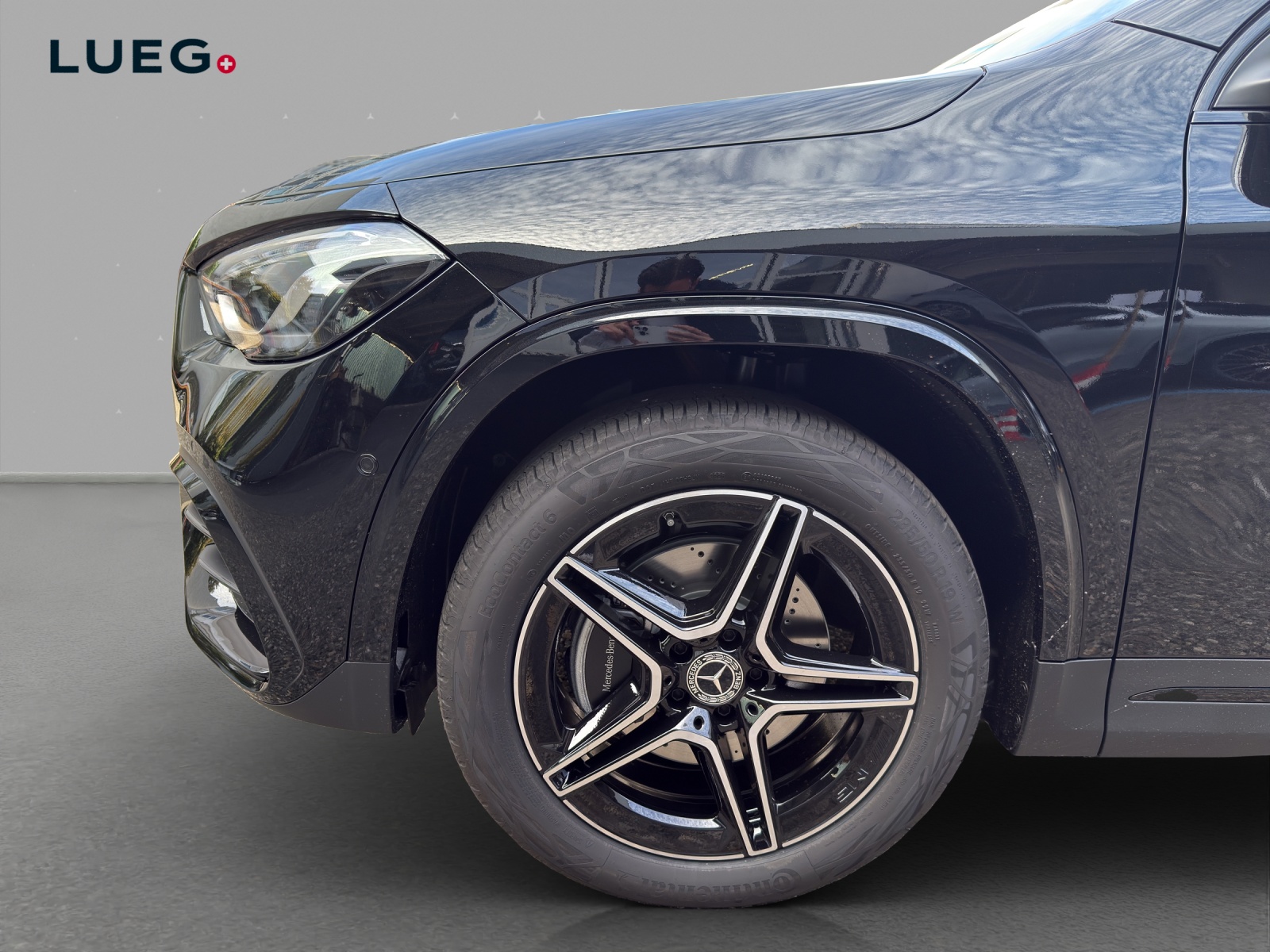 MERCEDES-BENZ GLA 250 e EQ Star 8G-DCT-image-6