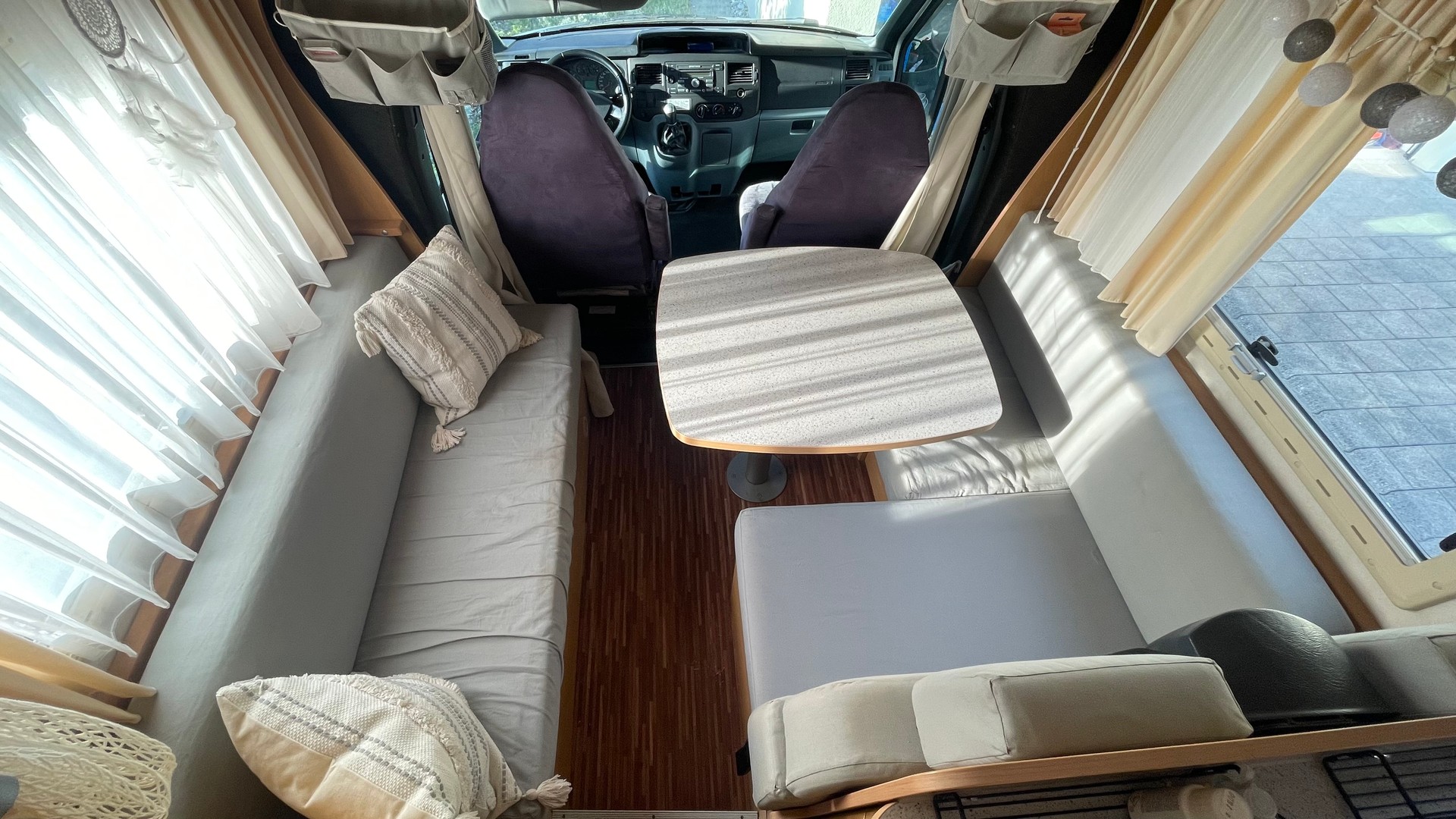 EURA MOBIL PA 675 VB-image-2