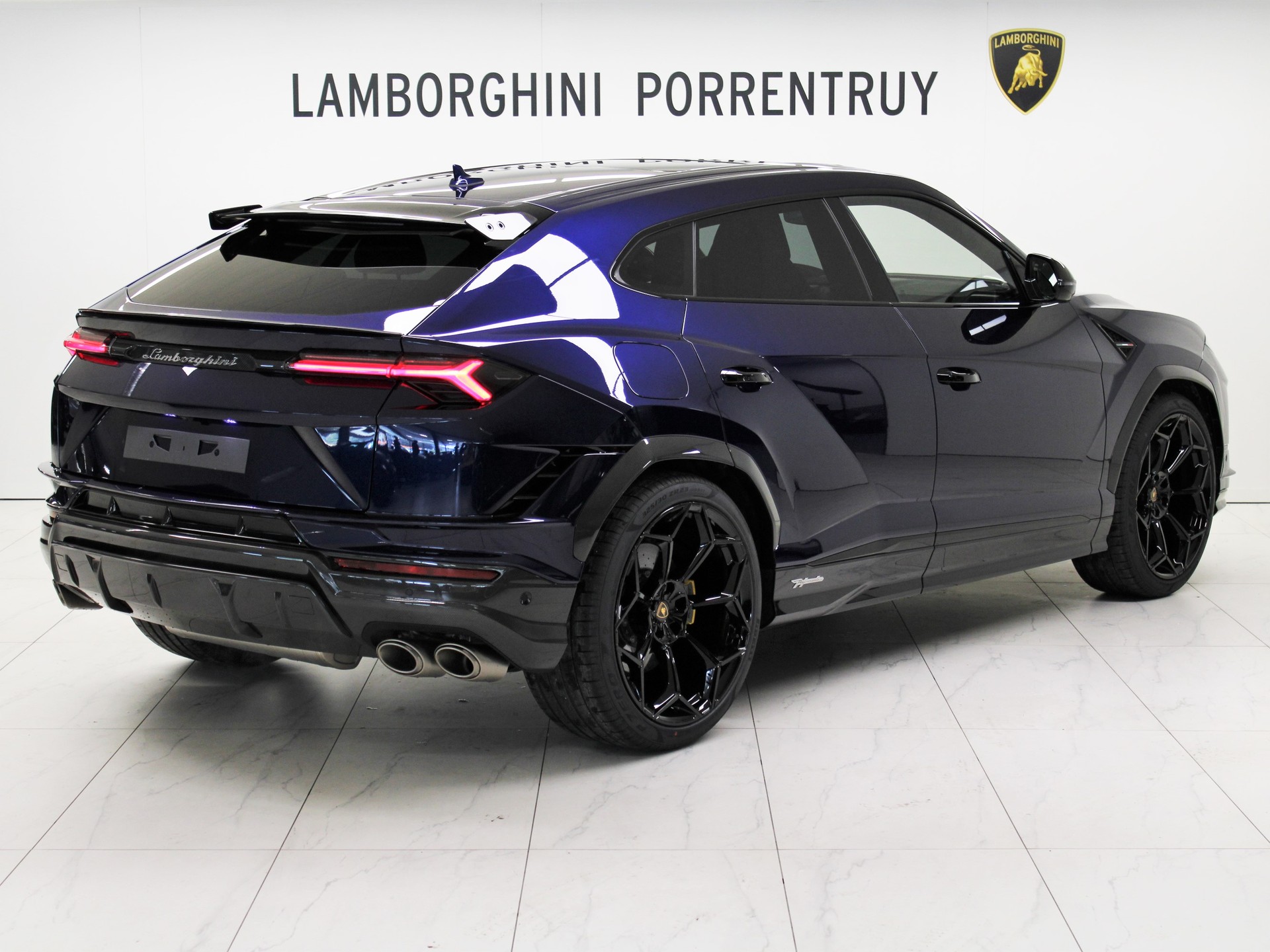 LAMBORGHINI Urus Performante-image-2