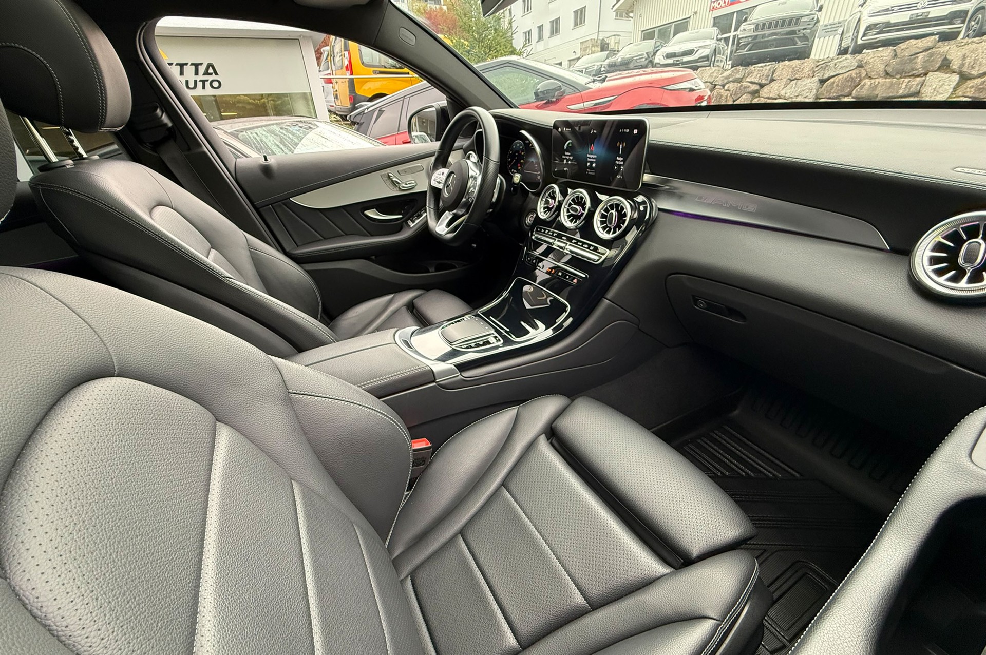 MERCEDES-BENZ GLC Coupé 220 d AMG Line 4Matic 9G-Tronic-image-13