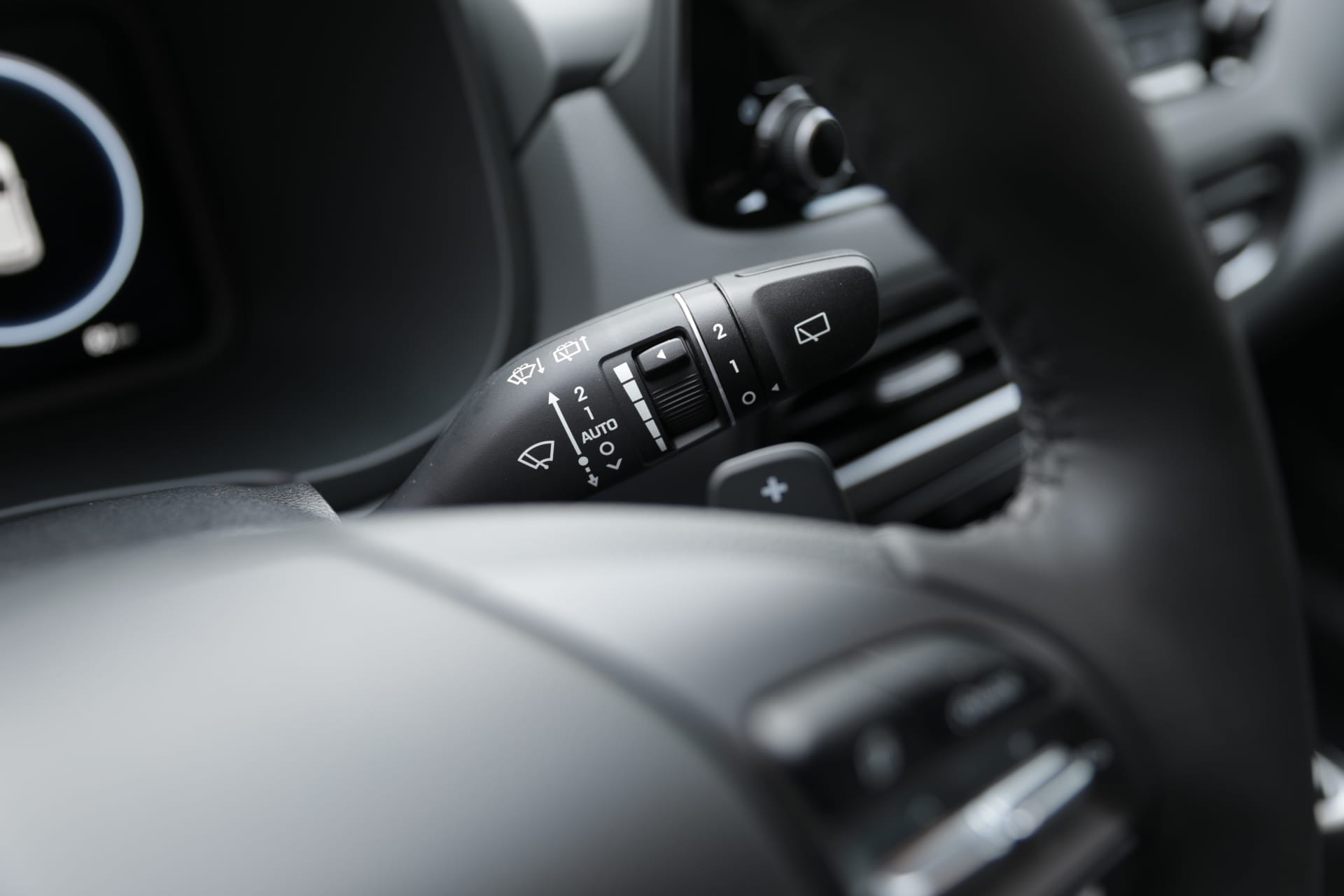 HYUNDAI Kona 1.6 T-GDi Amplia 4WD DCT-image-21