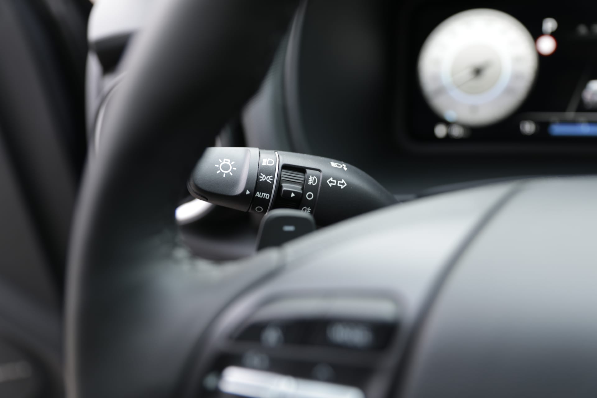 HYUNDAI Kona 1.6 T-GDi Amplia 4WD DCT-image-20