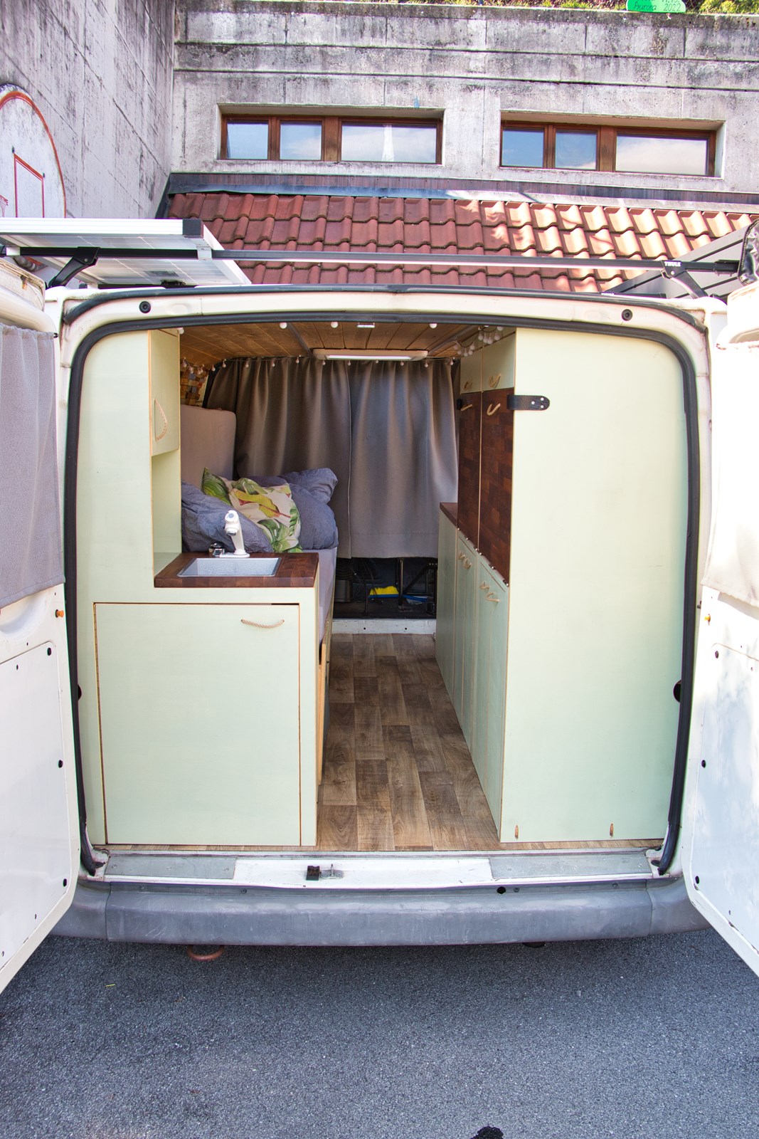 FORD Transit 280S-image-7