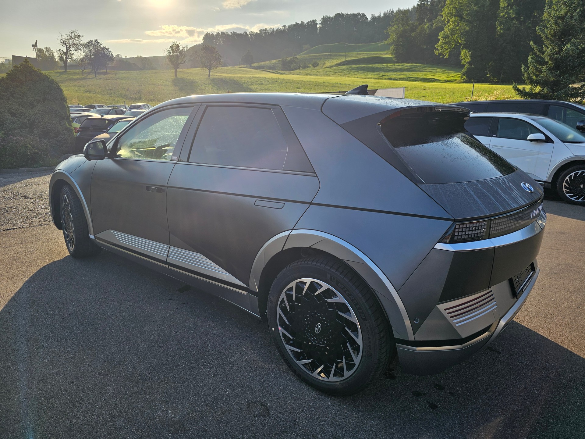 HYUNDAI Ioniq 5 77kWh Vertex 4WD-image-4