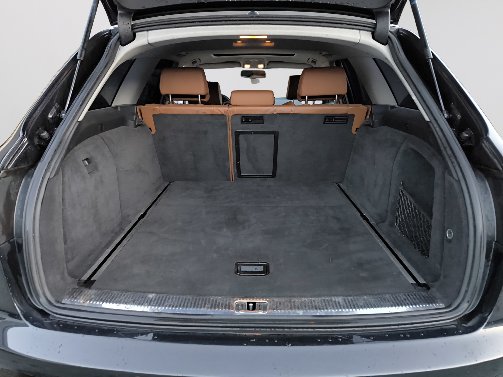 AUDI A6 Avant S-LINE 3.0 V6 TDI quattro-image-11