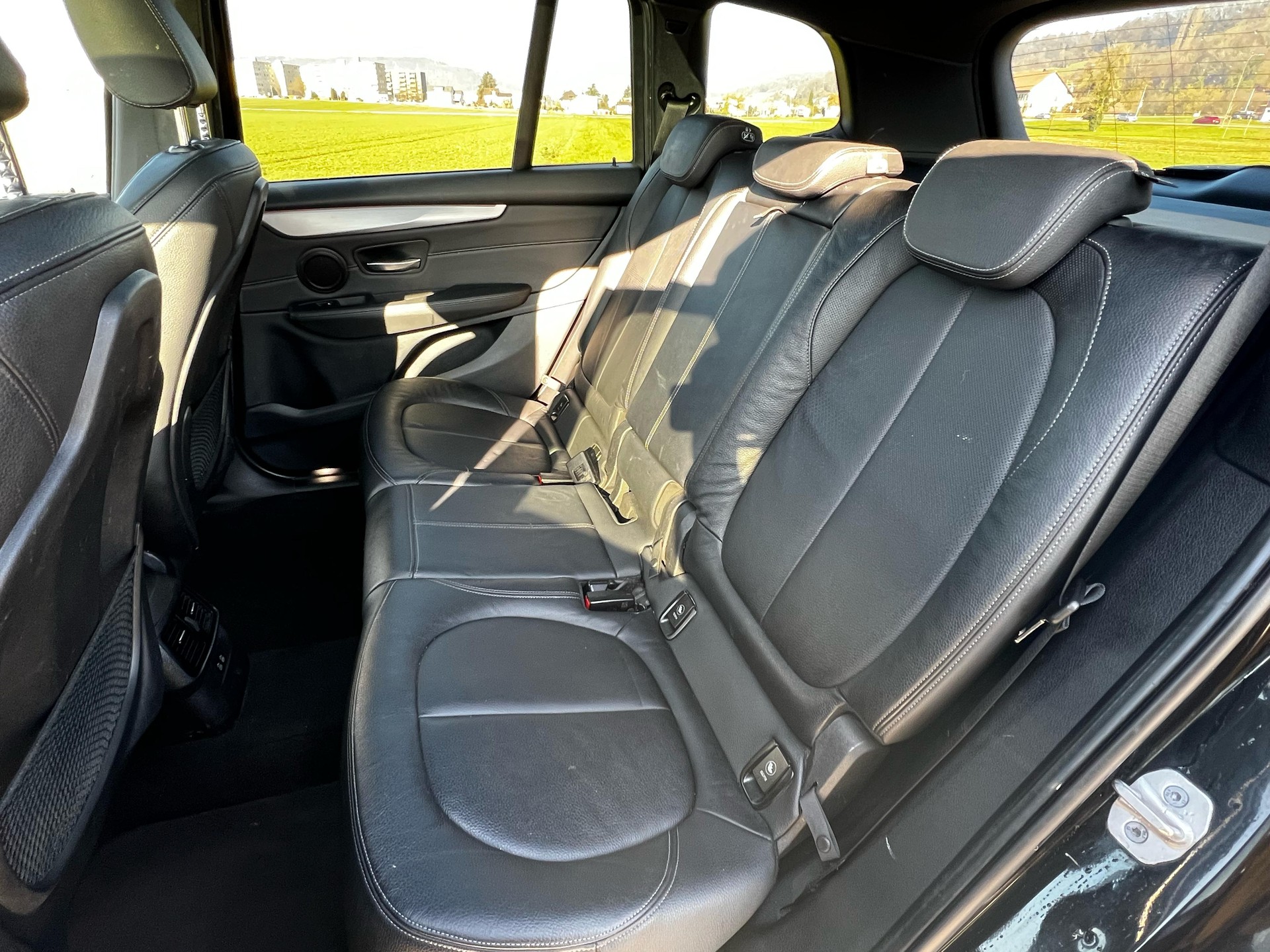 BMW 220d xDrive Gran Tourer Steptronic-image-13