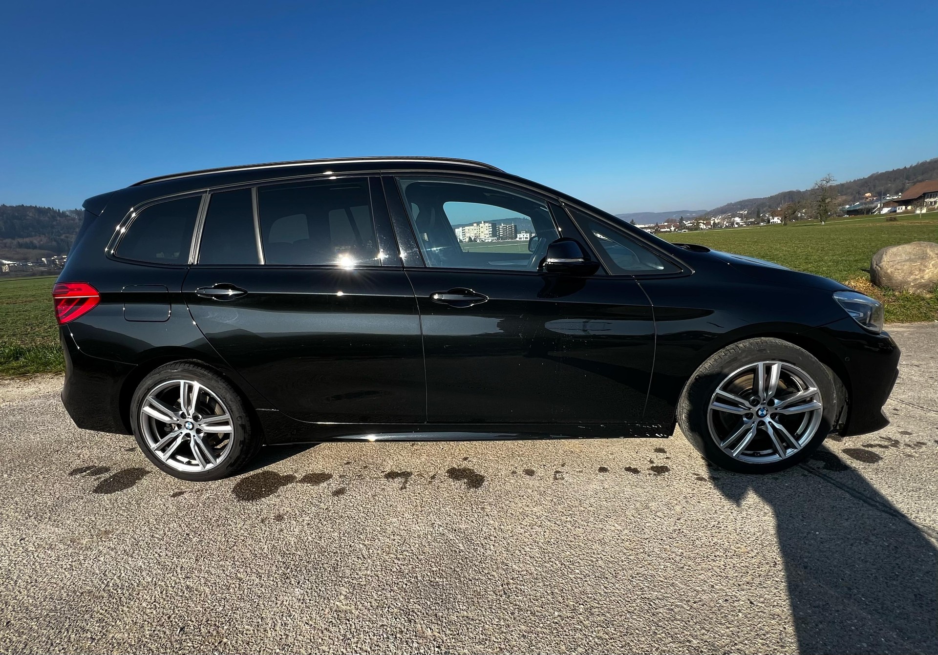 BMW 220d xDrive Gran Tourer Steptronic-image-5