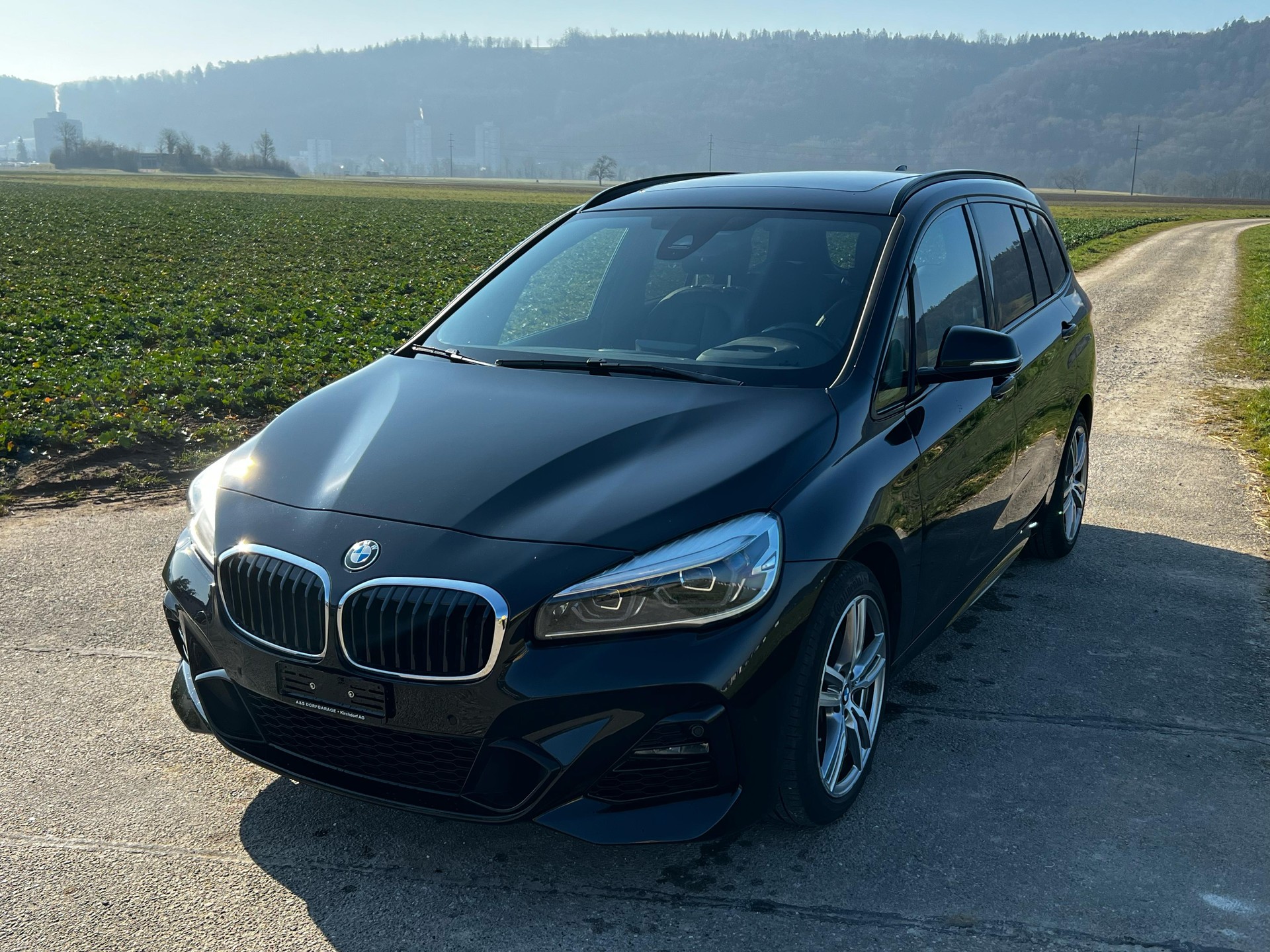 BMW 220d xDrive Gran Tourer Steptronic-image-0