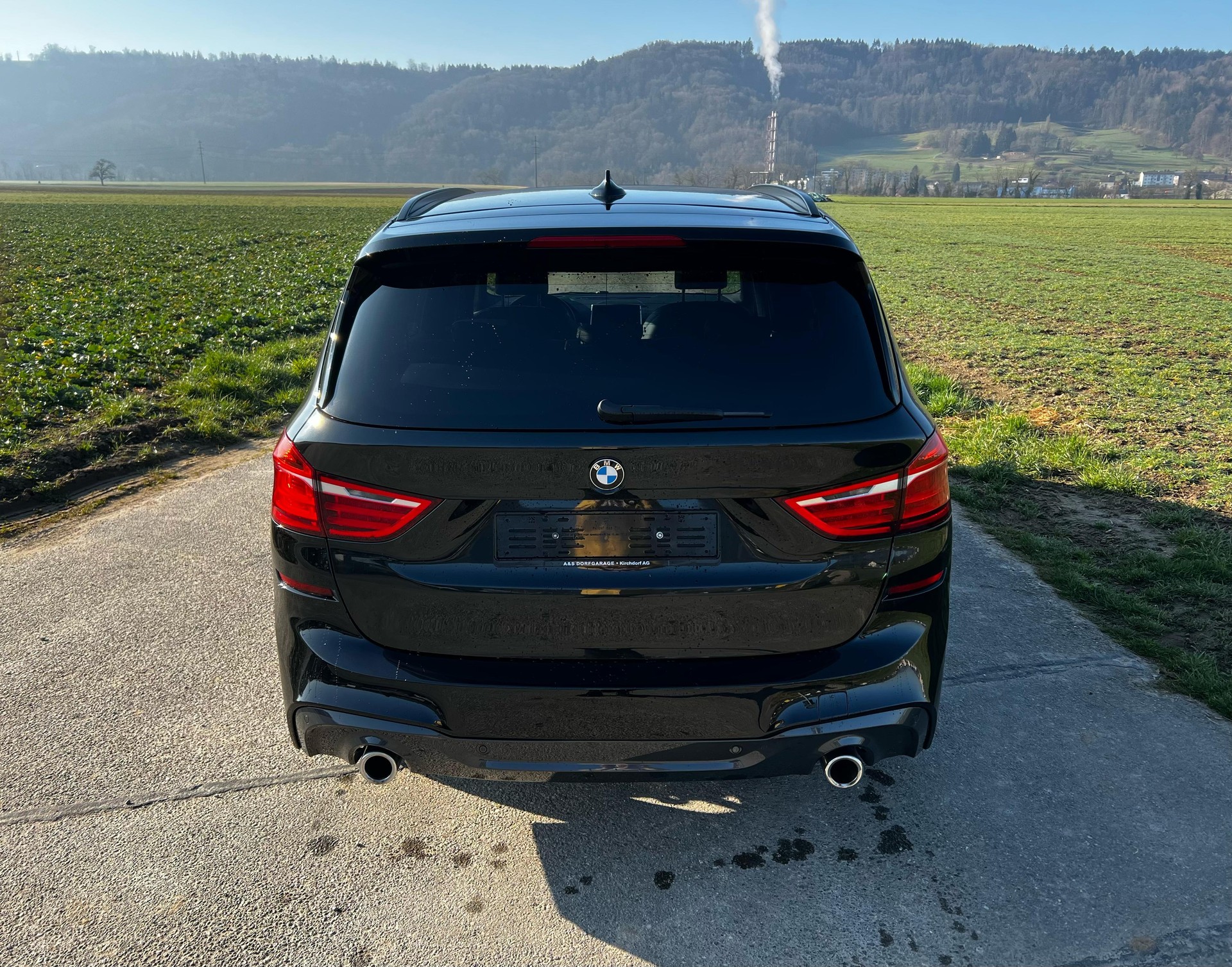 BMW 220d xDrive Gran Tourer Steptronic-image-3