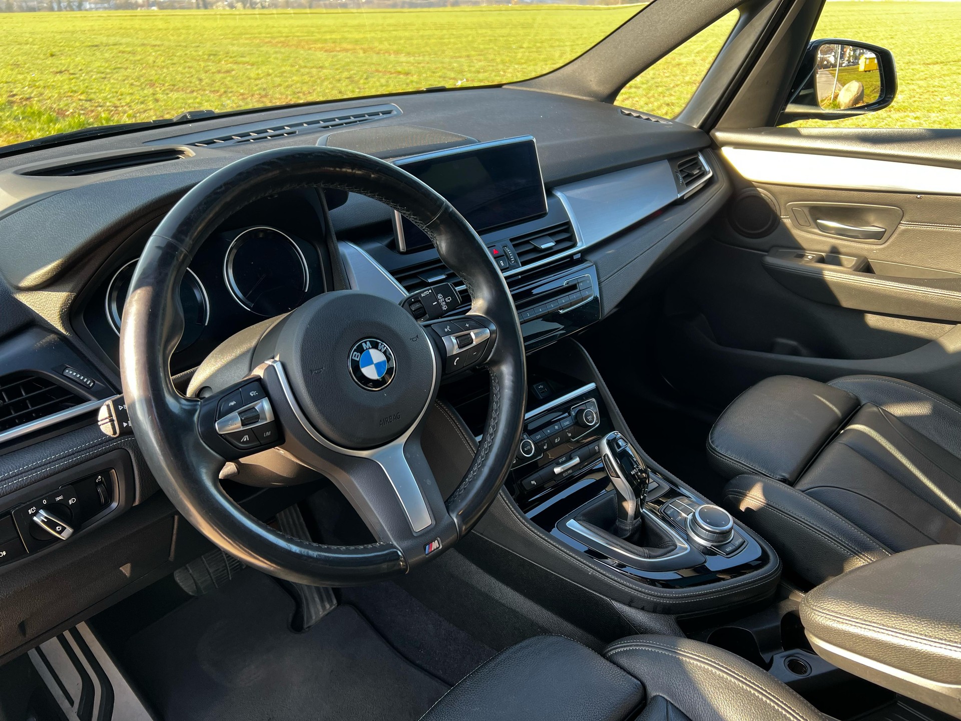 BMW 220d xDrive Gran Tourer Steptronic-image-9