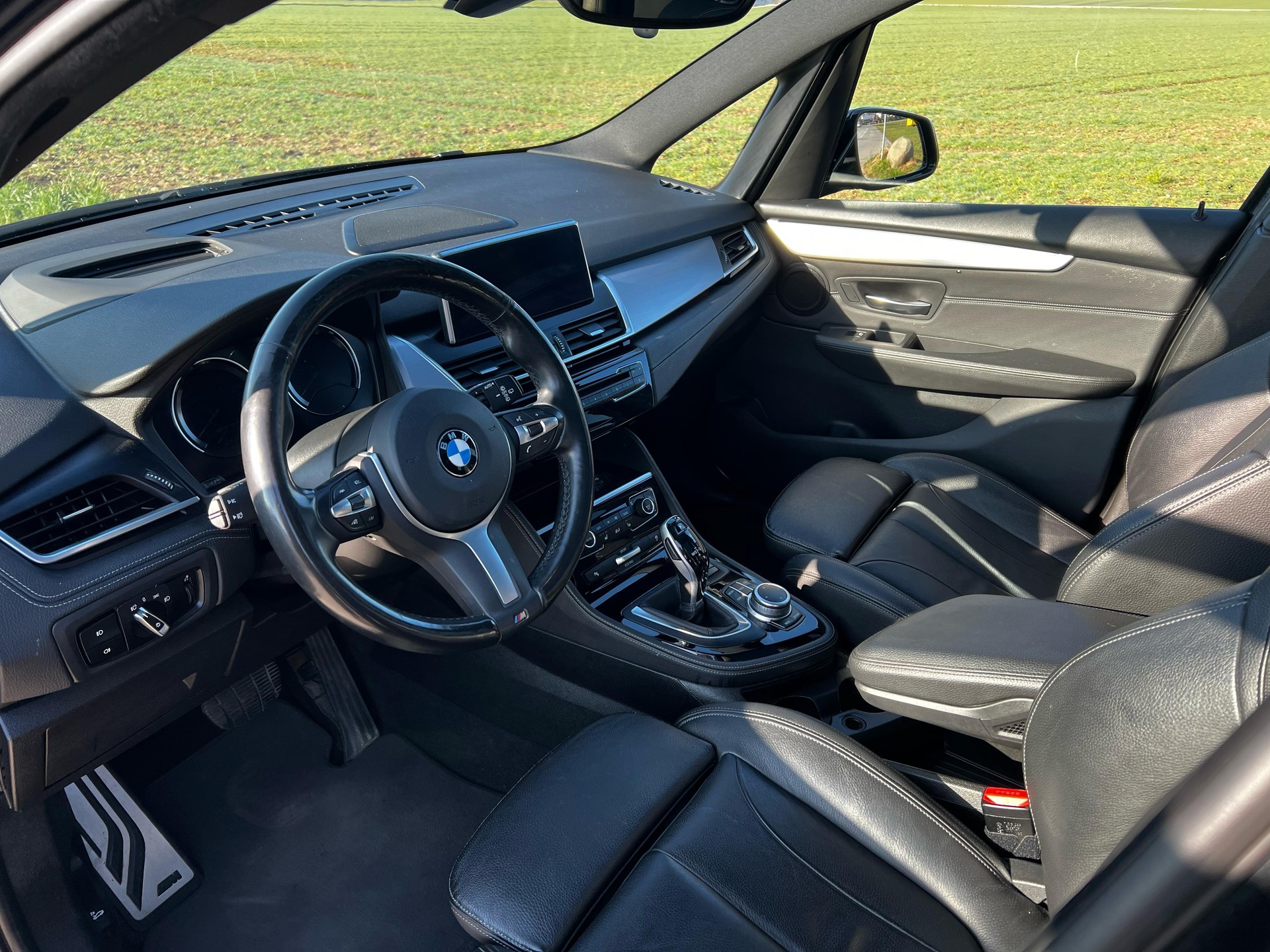 BMW 220d xDrive Gran Tourer Steptronic-image-8