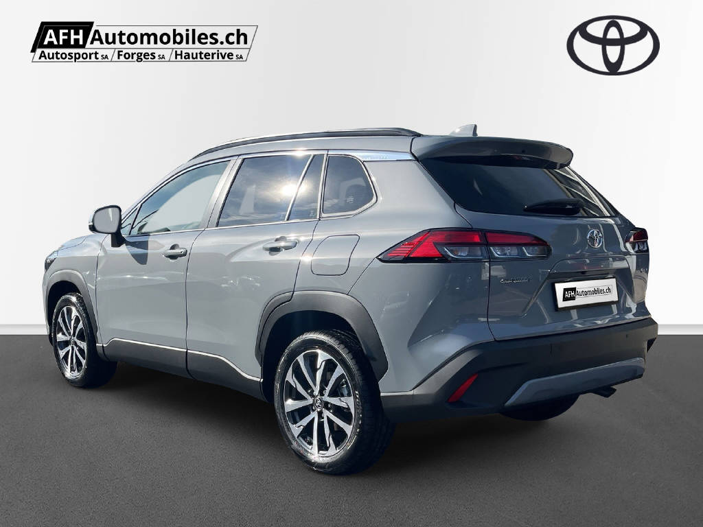 TOYOTA Corolla Cross 2.0 HSD Trend AW-image-2