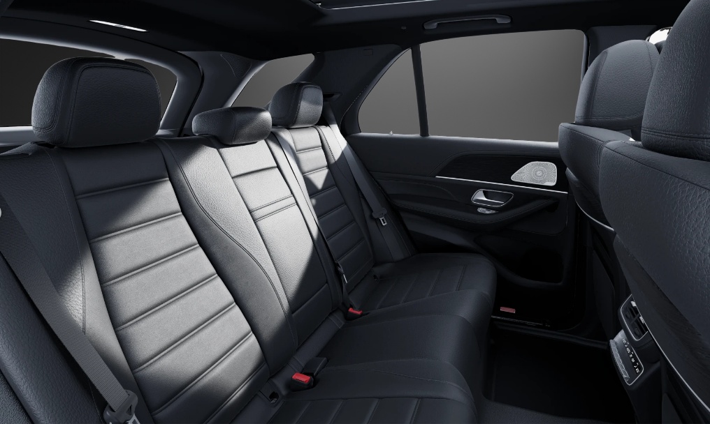 MERCEDES-BENZ GLE 300 d 4Matic 9G-Tronic-image-6