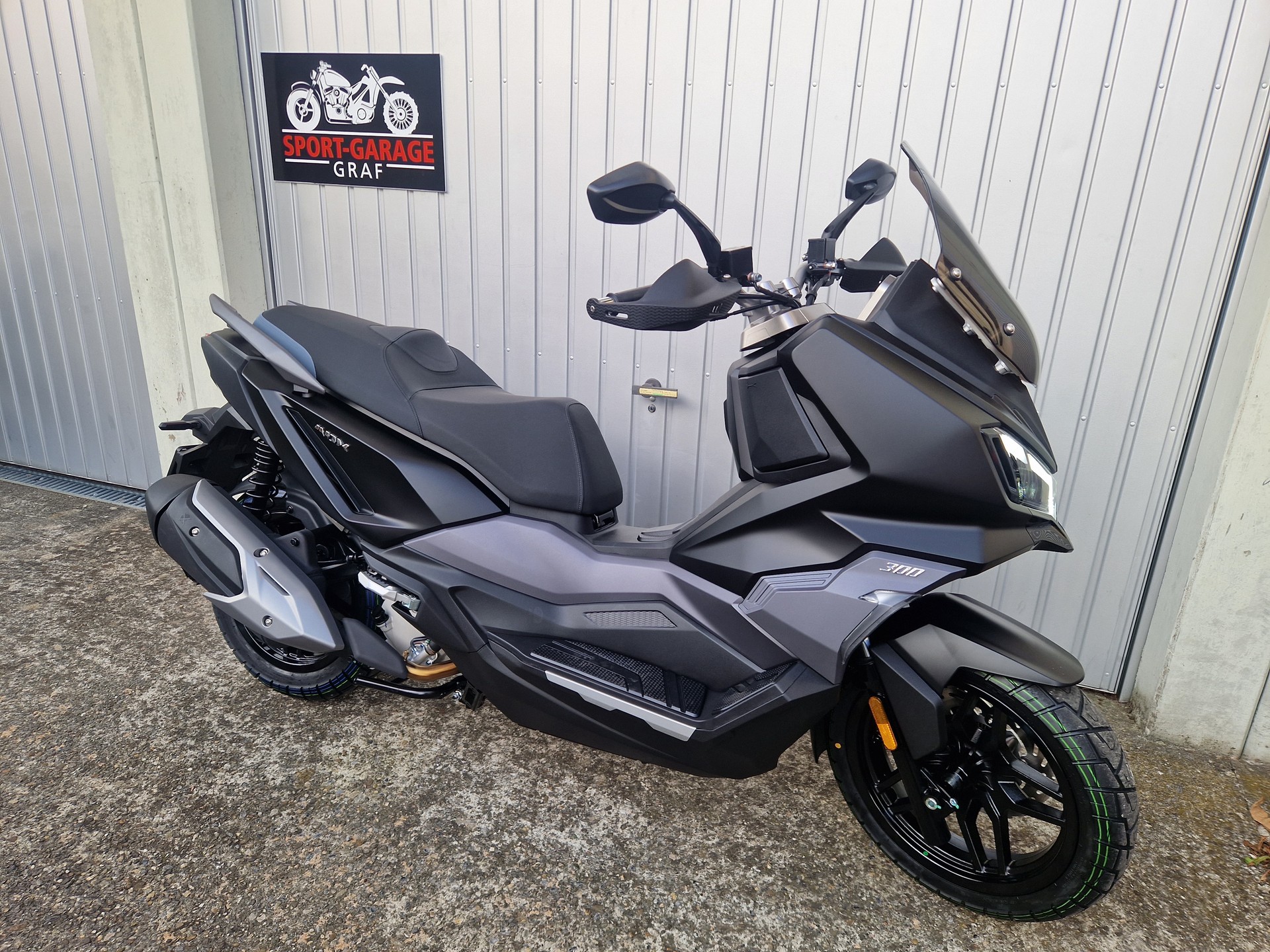SYM ADX 300