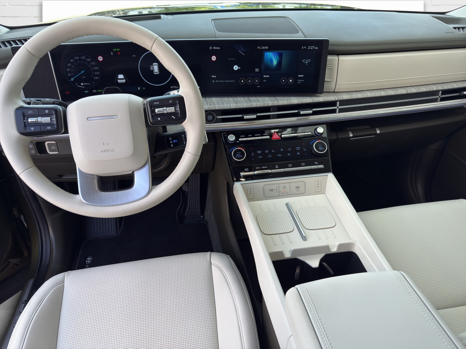 HYUNDAI Santa Fe 1.6 T-GDi PHEV Vertex-image-7