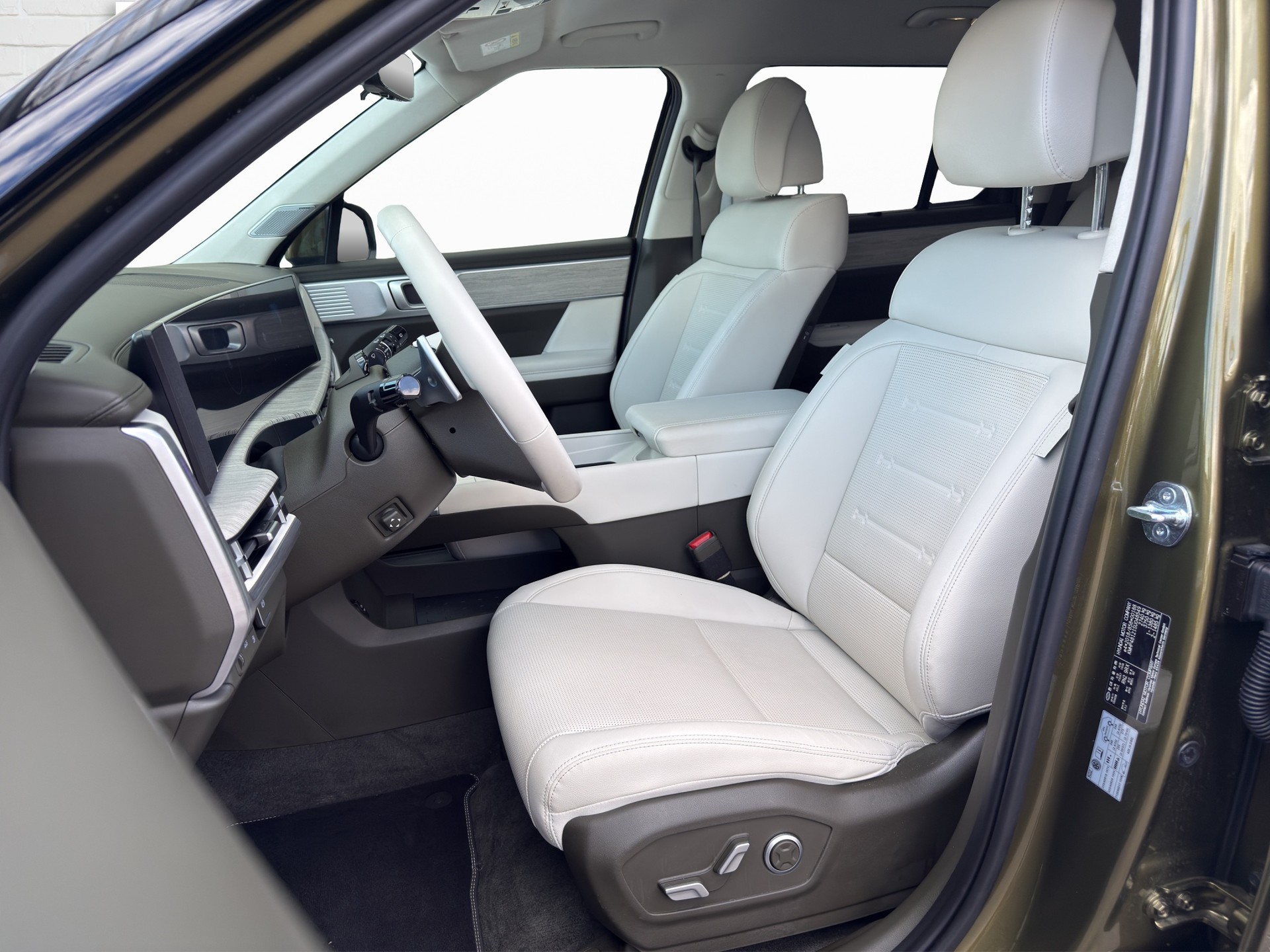 HYUNDAI Santa Fe 1.6 T-GDi PHEV Vertex-image-5