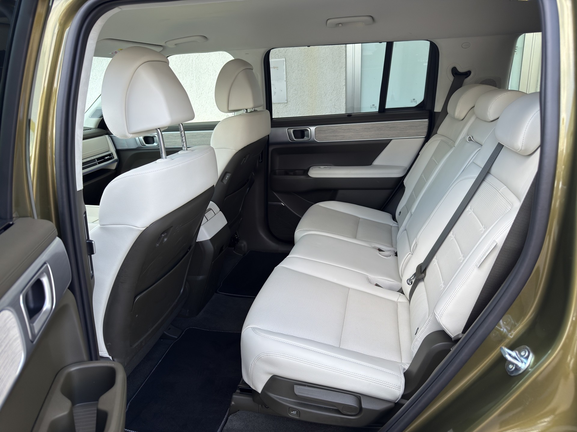 HYUNDAI Santa Fe 1.6 T-GDi PHEV Vertex-image-10